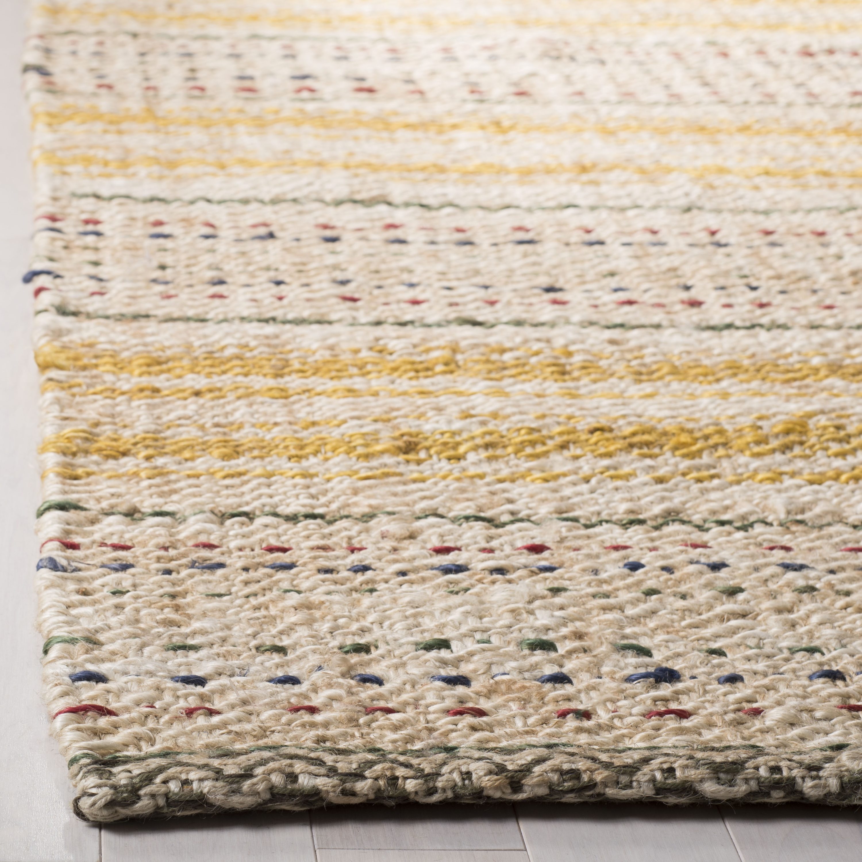 Safavieh NF202A-4 rugs - View #3