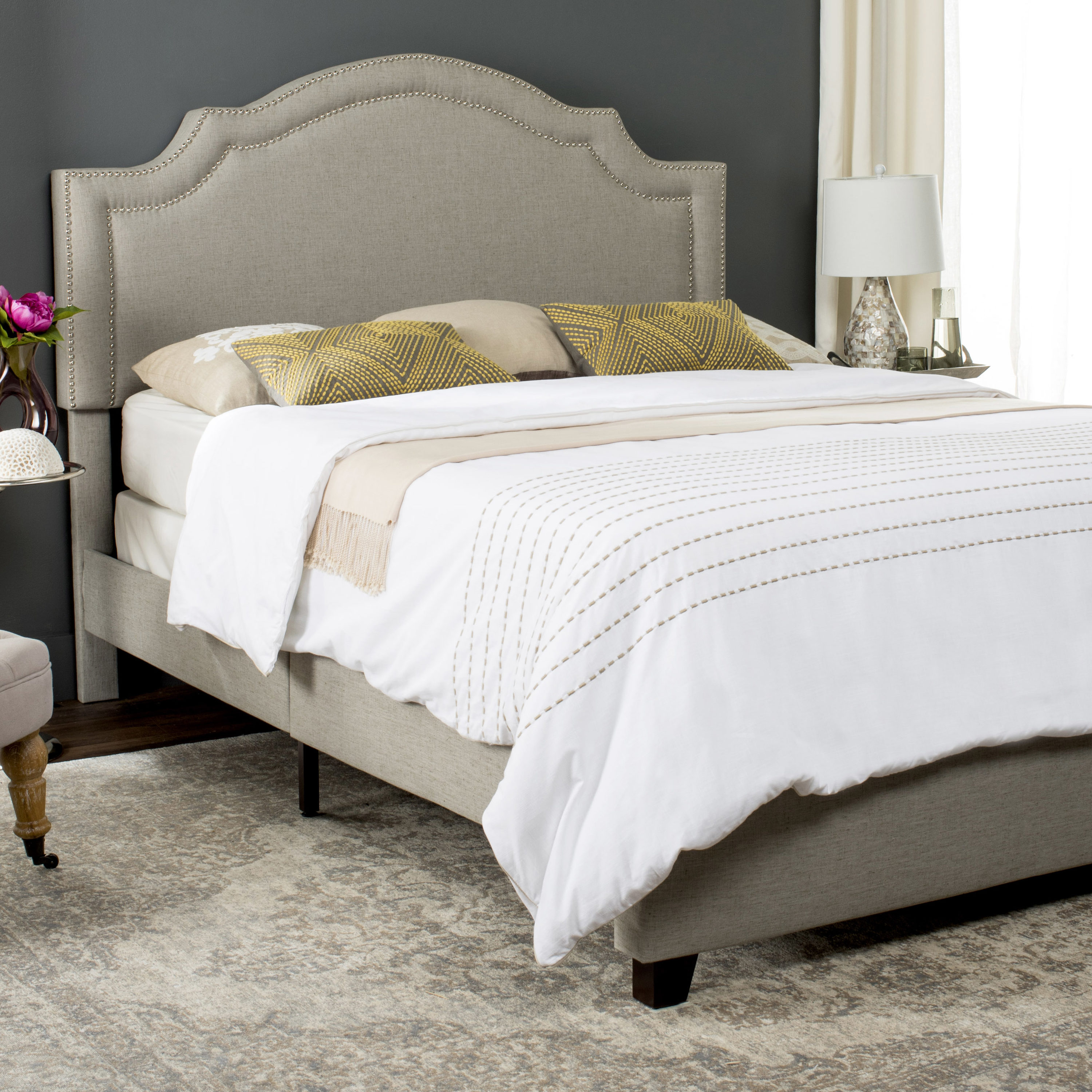 Safavieh FOX6211C-Q beds - View #2