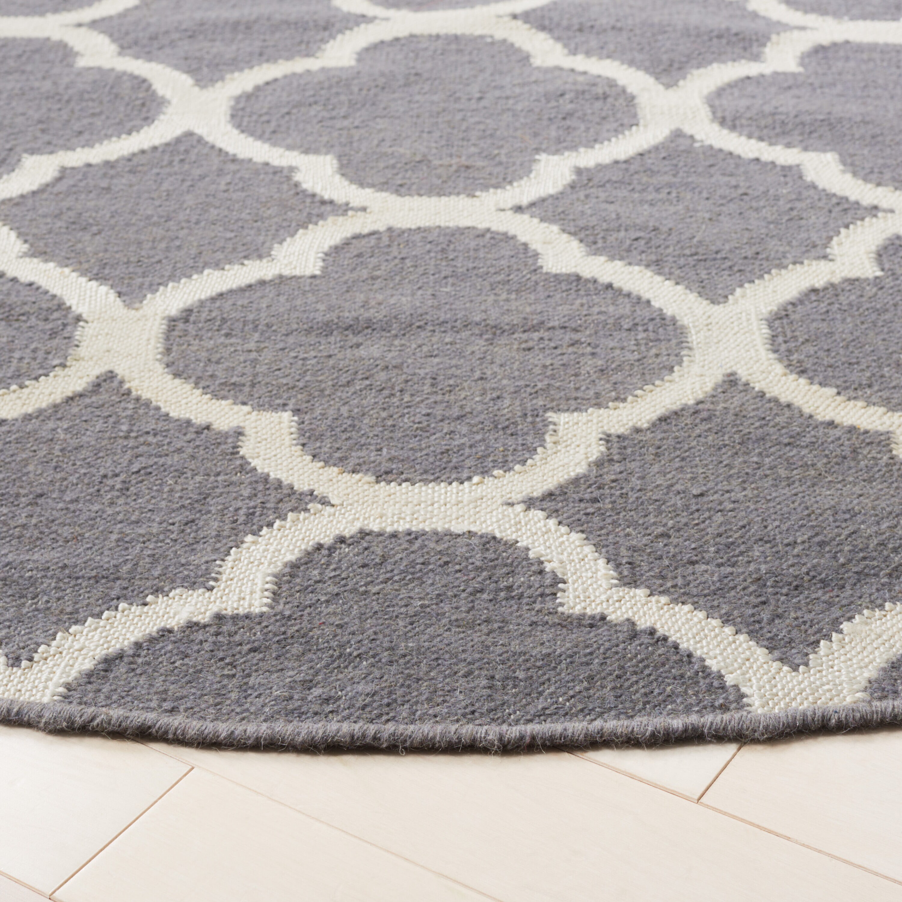 Safavieh DHU627B-7R rugs - View #3