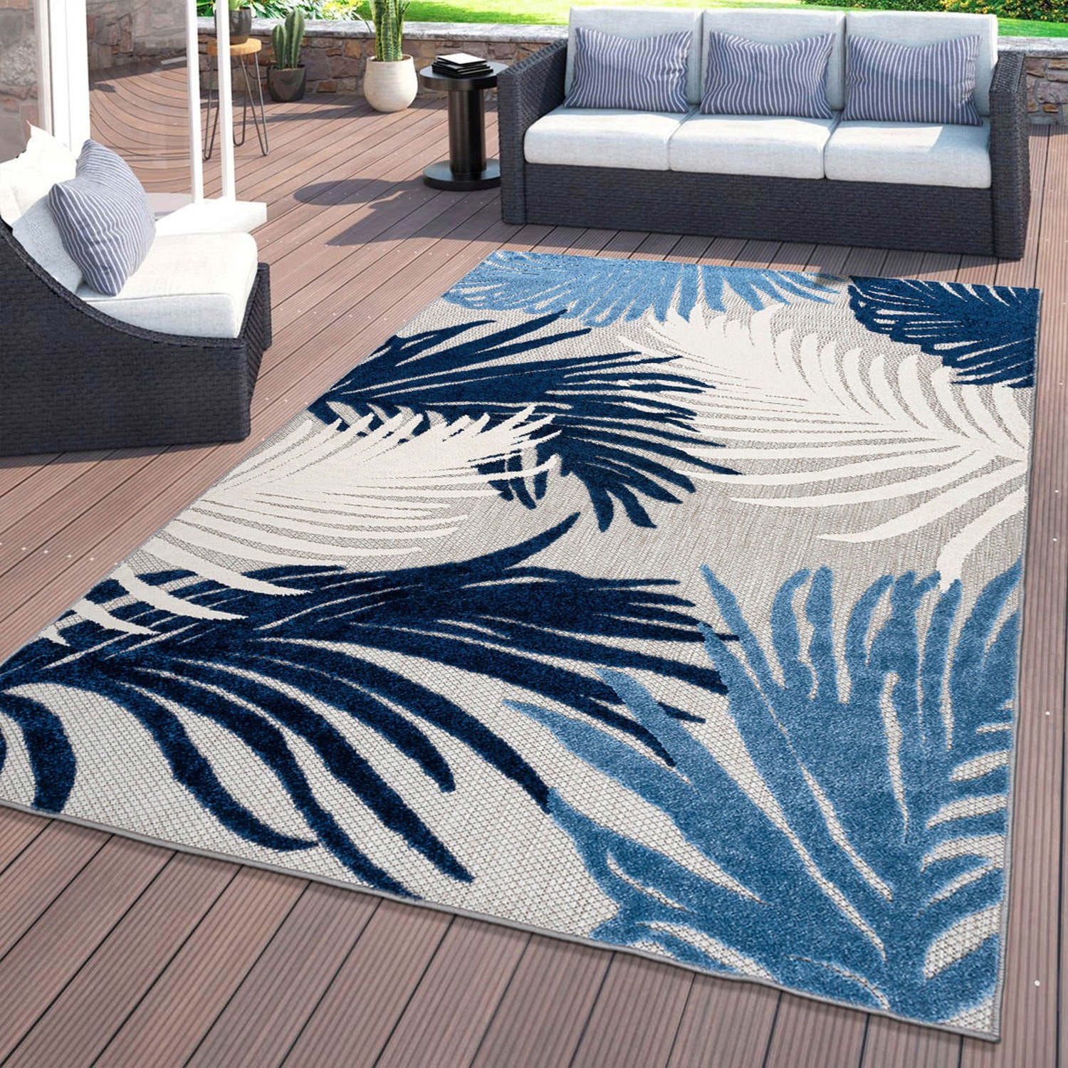 World Rug Gallery 8013NAVY8X10 Patio 8 x 10 (ft) Loomed Polypropylene Navy Rectangular Indoor/Outdoor Floral/Botanical Global Area rug