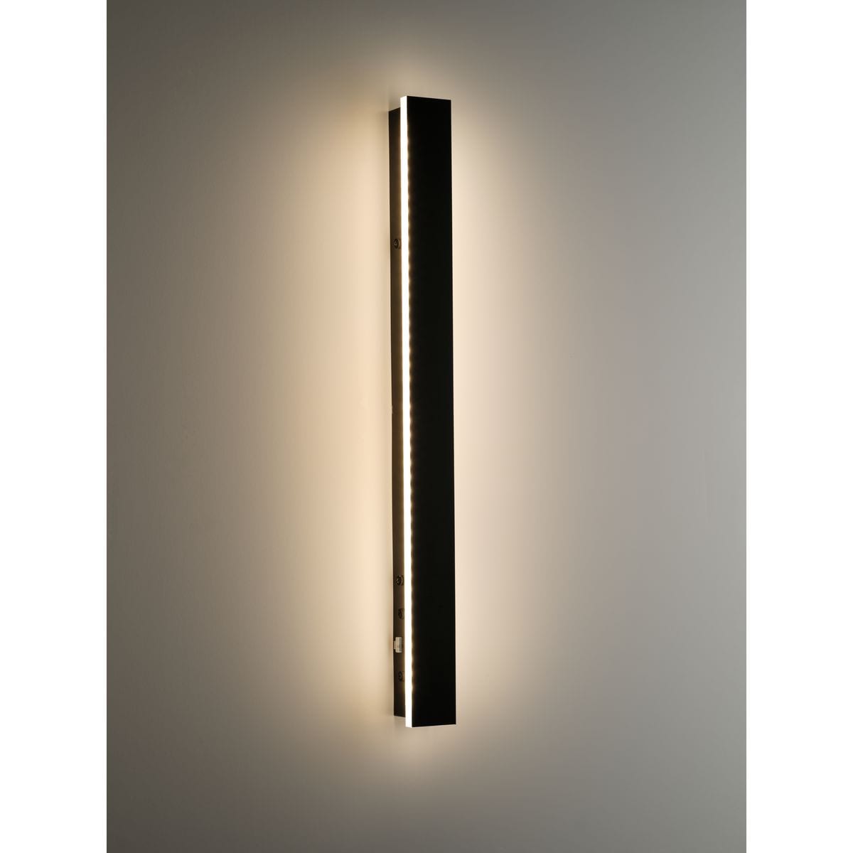 24" Matte Black LED Contemporary Outdoor Wall Light