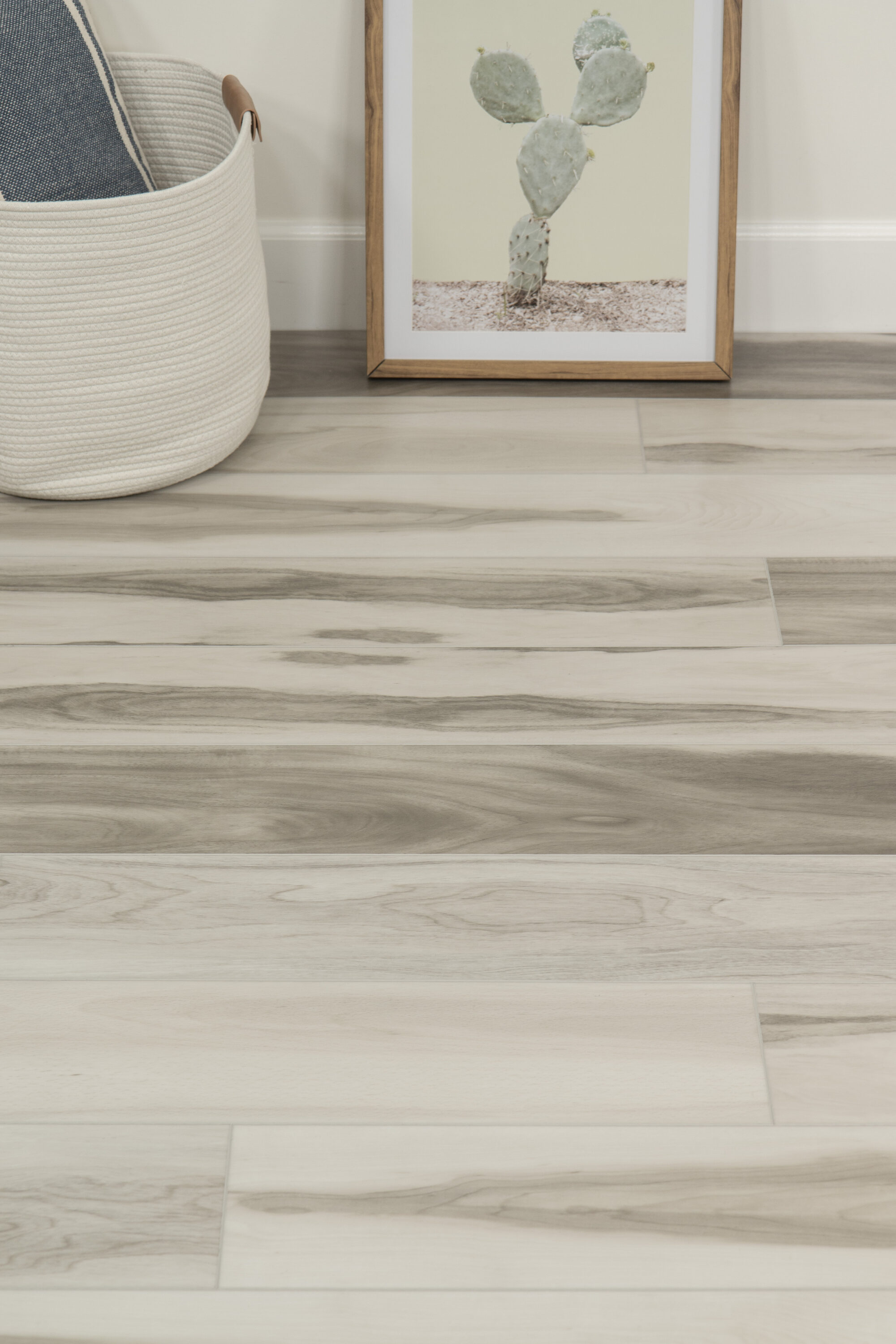 Luxury Vinyl Plank Flooring by SimpleFLOORS, Click Locking LVT Waterproof  Rigid Core for DIY Installation, Aqua Bay Collection Arcadian II, Wood  Look and Feel