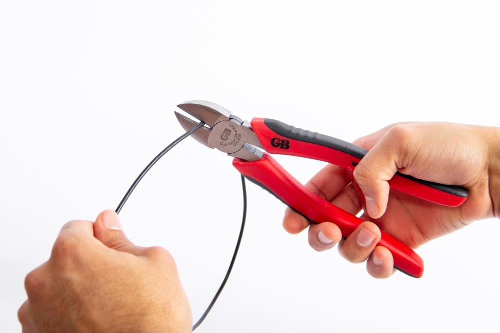 WorkPro 6-in Home Repair Long Nose Pliers with Wire Cutter