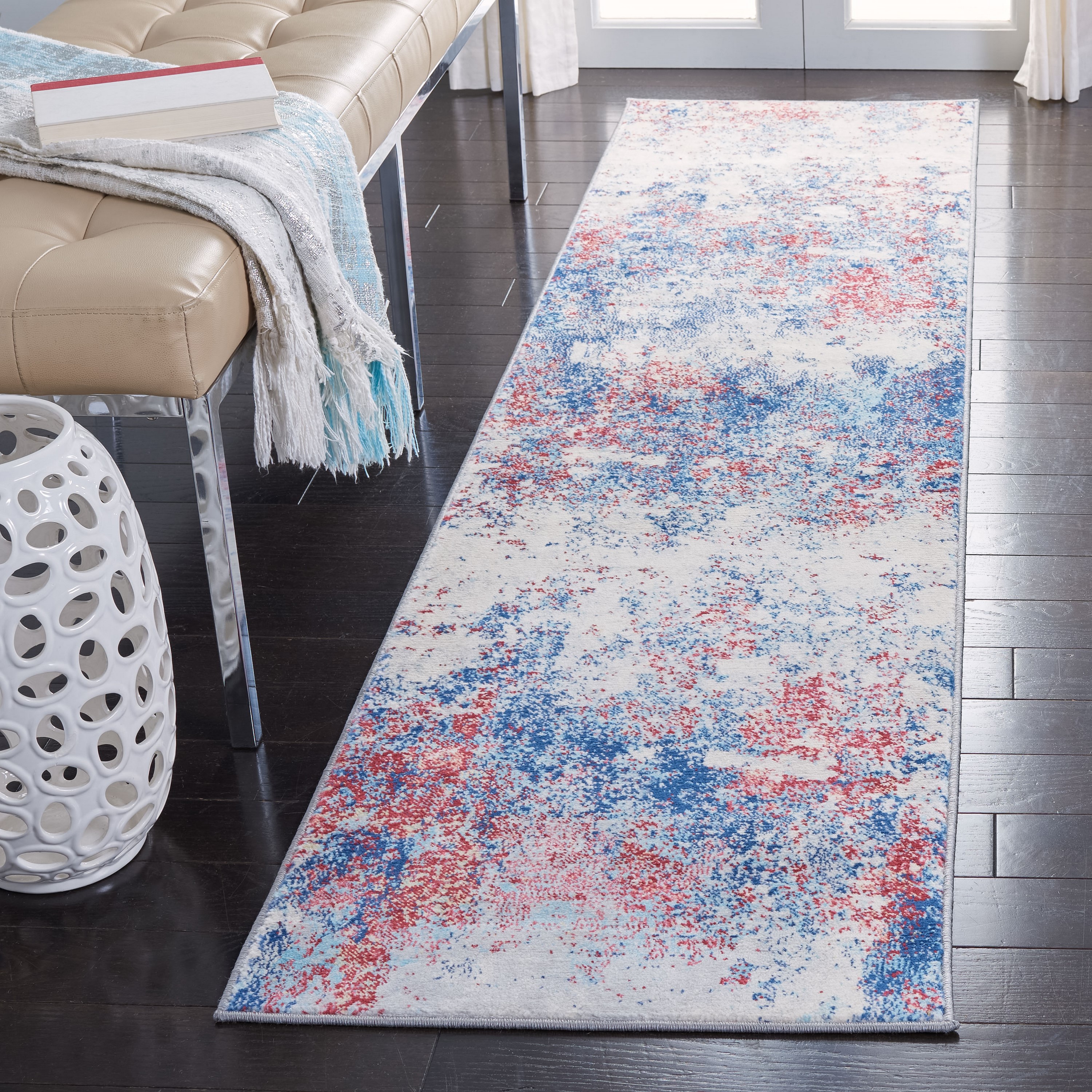 Safavieh BNT822N-28 Brentwood Malissie 2 x 8 (ft) Loomed Polypropylene Navy/Red Rectangular Indoor Distressed/Overdyed Bohemian/Eclectic Runner rug