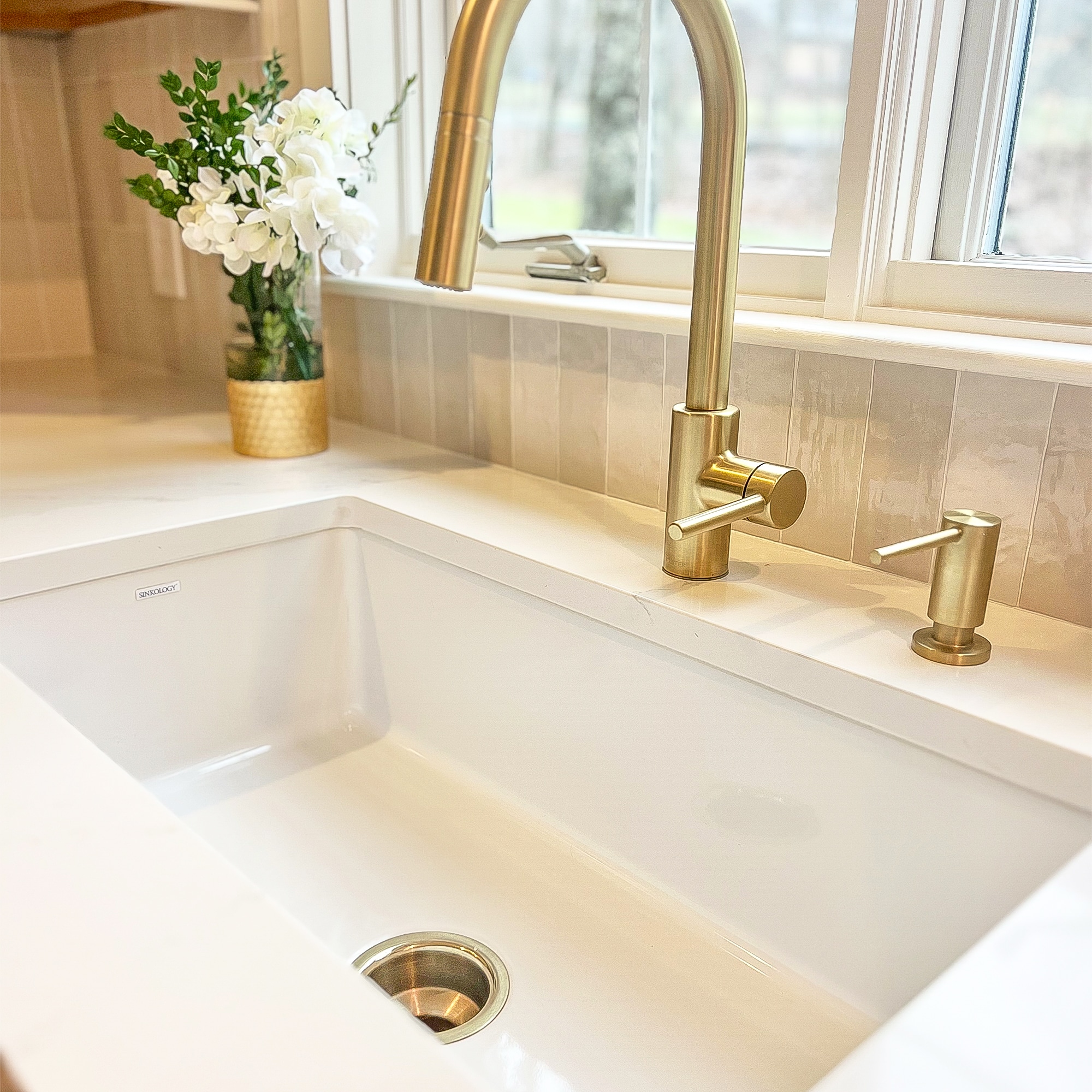 SINKOLOGY SK472-31FC-WH Kitchen-Sinks - View #5