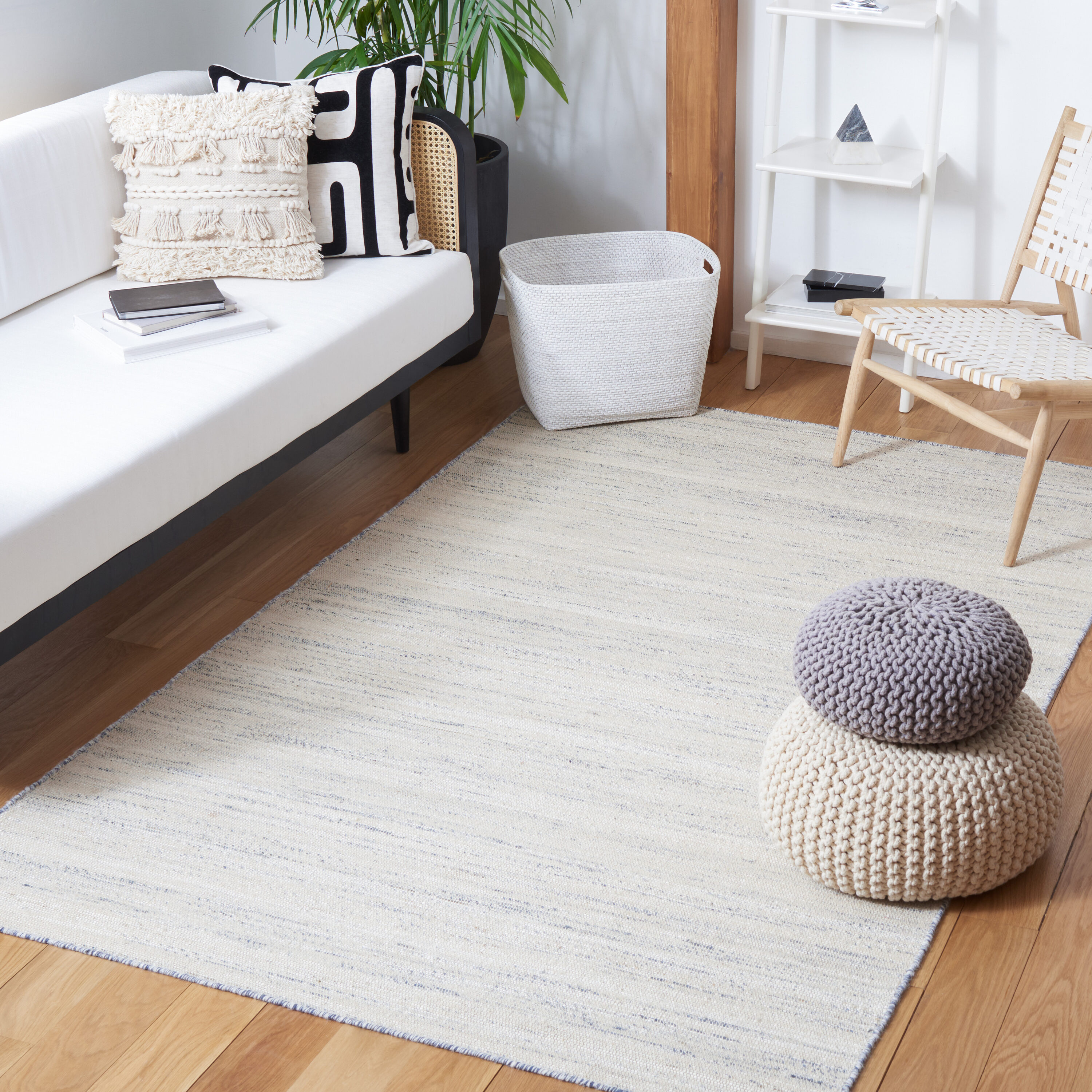  Natural Fiber 555 Beige/Gray Solid / Tonal 5ft x 8ft Medium Rectangle Rug