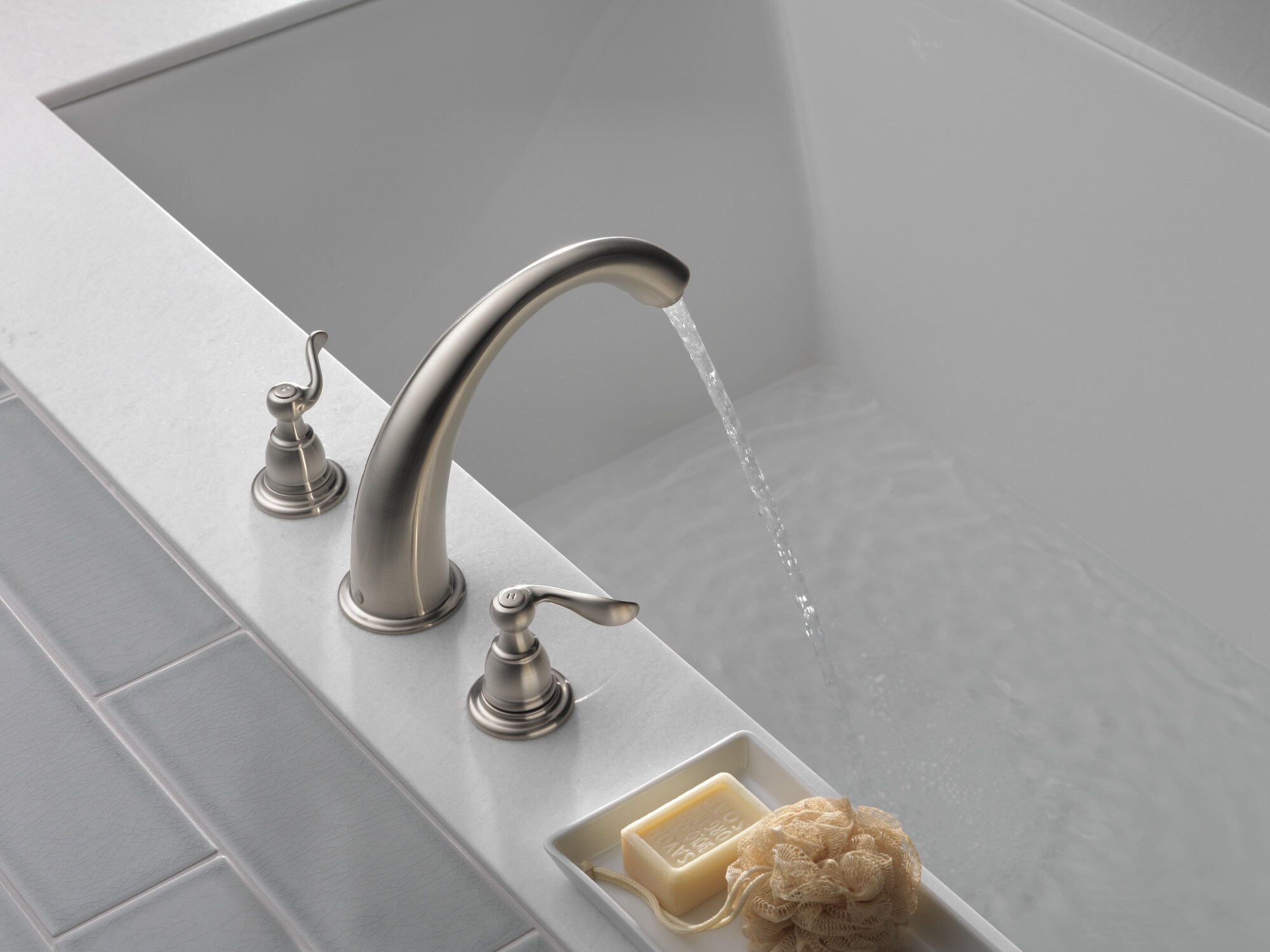 Delta BT2796-SS Roman-Tub-Faucets - View #3