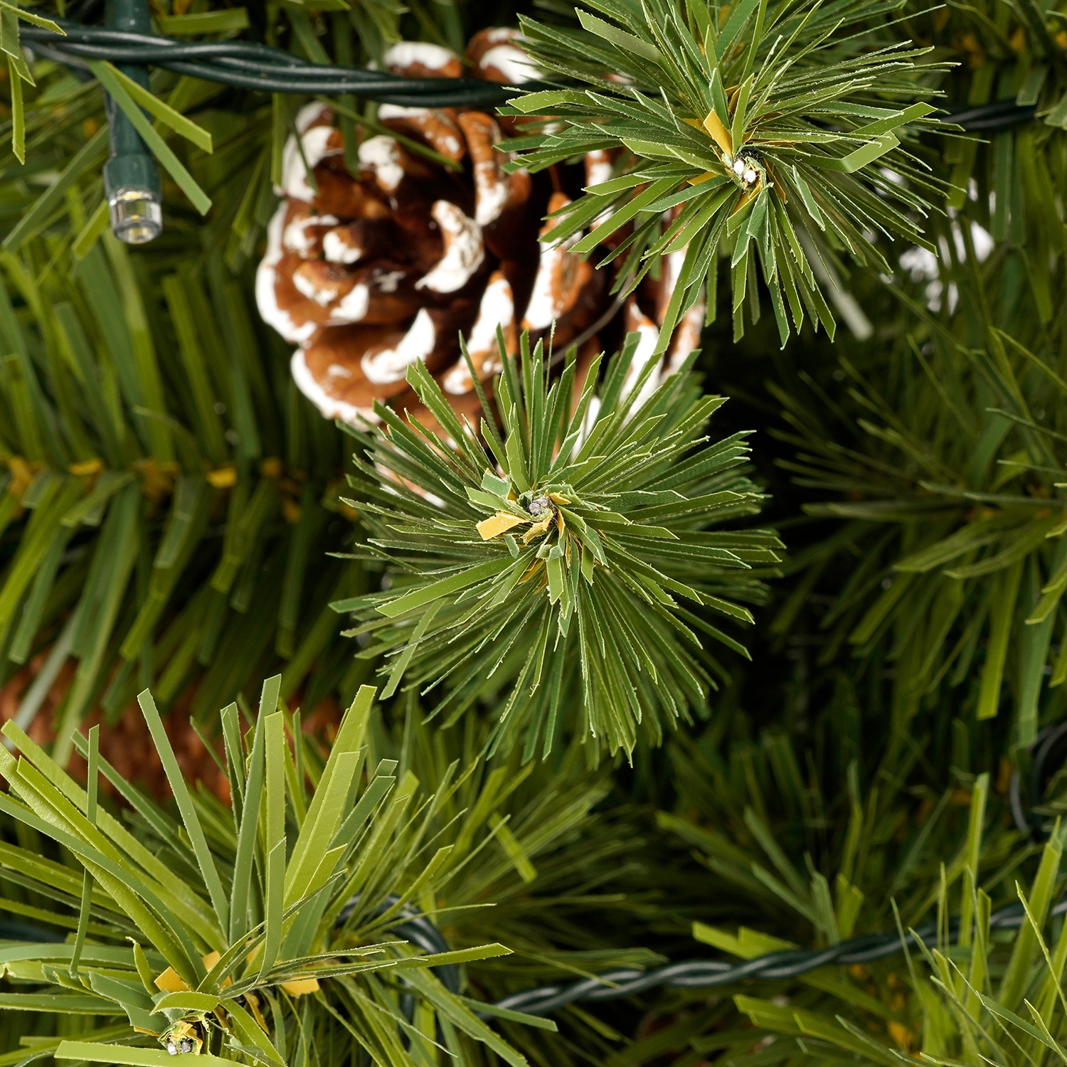 Bybafun YA7200005 Artificial-Christmas-Trees - View #17