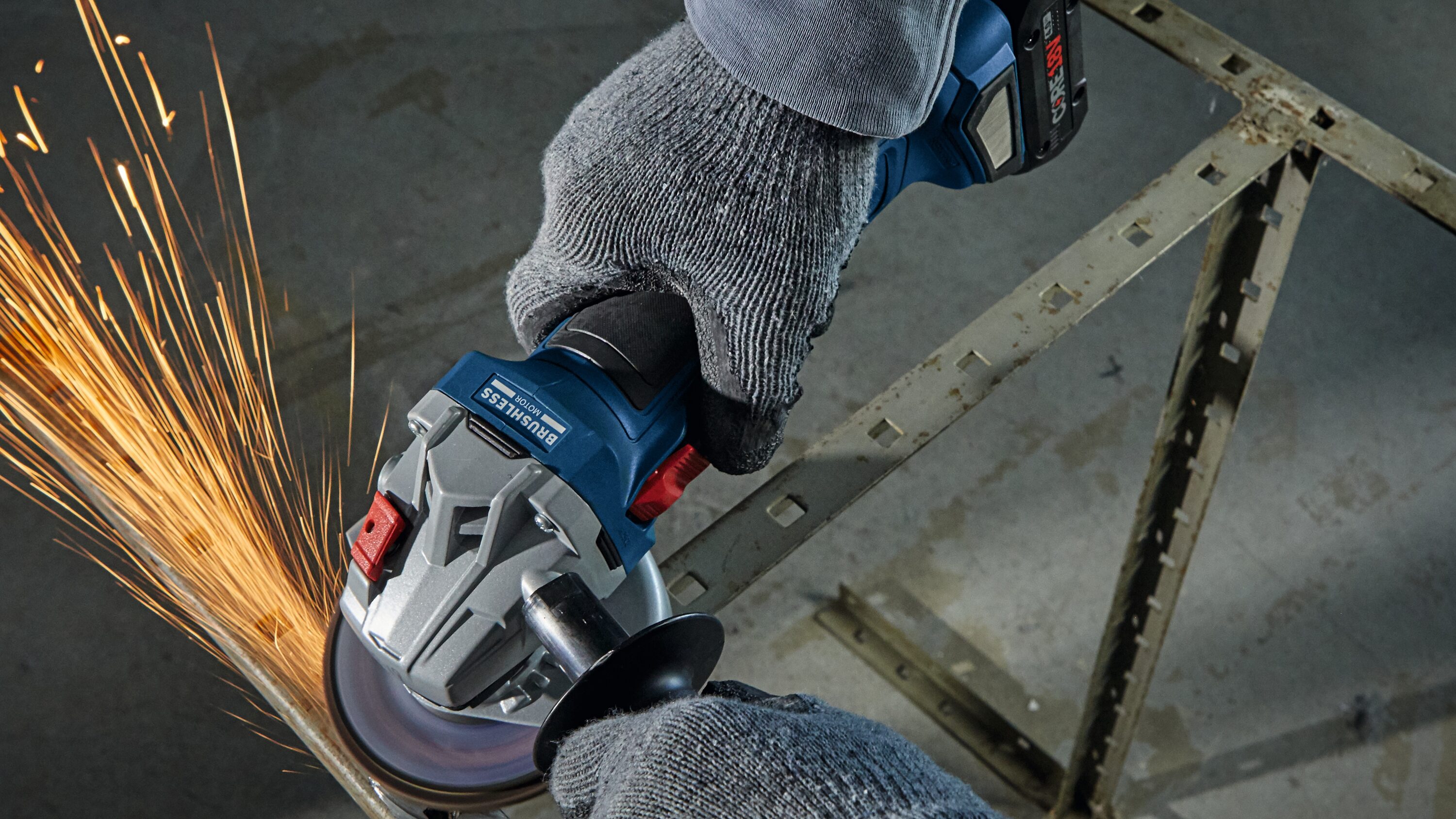 Bosch 4.5-in 18-volt Sliding Switch Brushless Cordless Angle Grinder ...