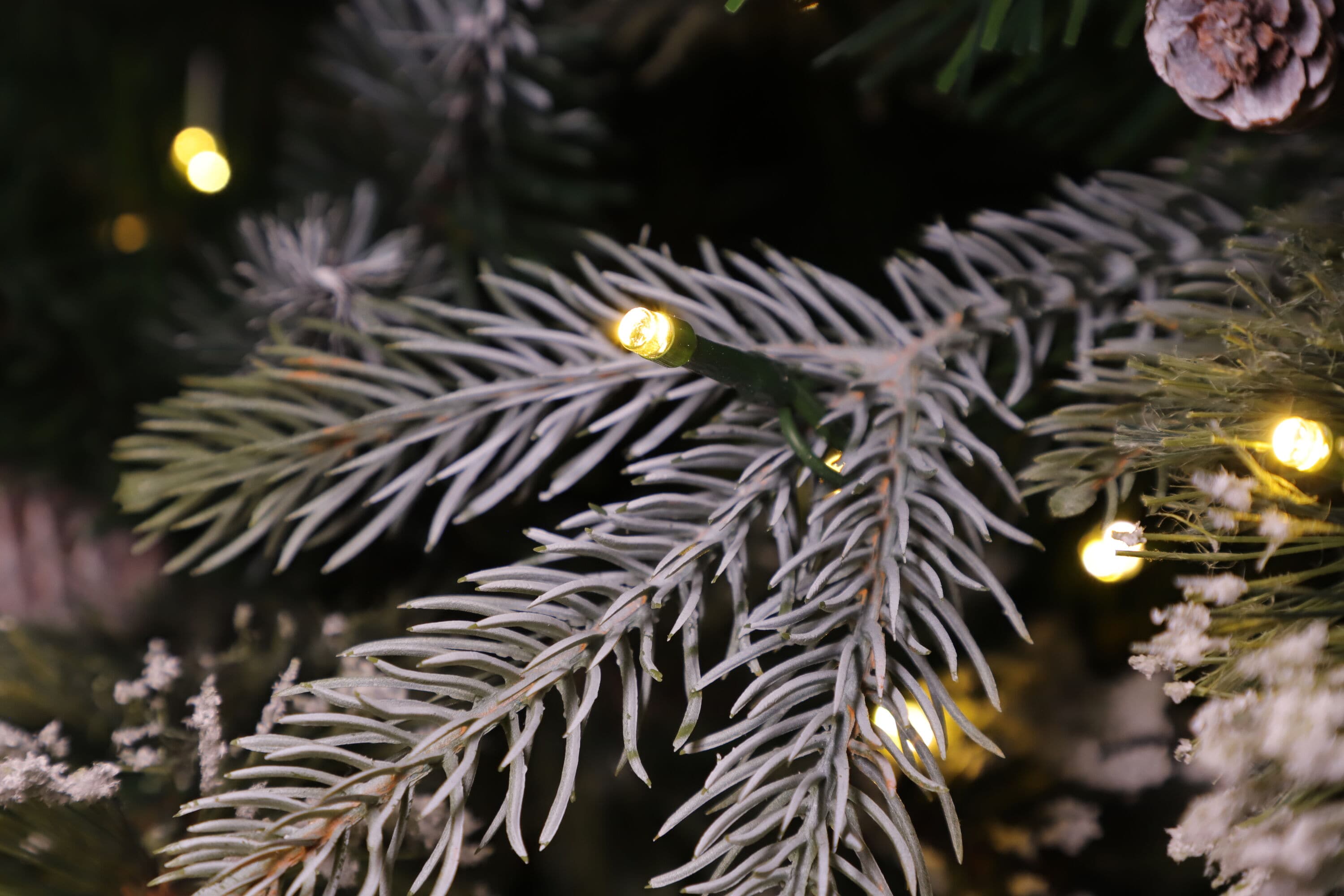 Holiday Living L21T11R2-90LD5K8 Artificial-Christmas-Trees - View #4