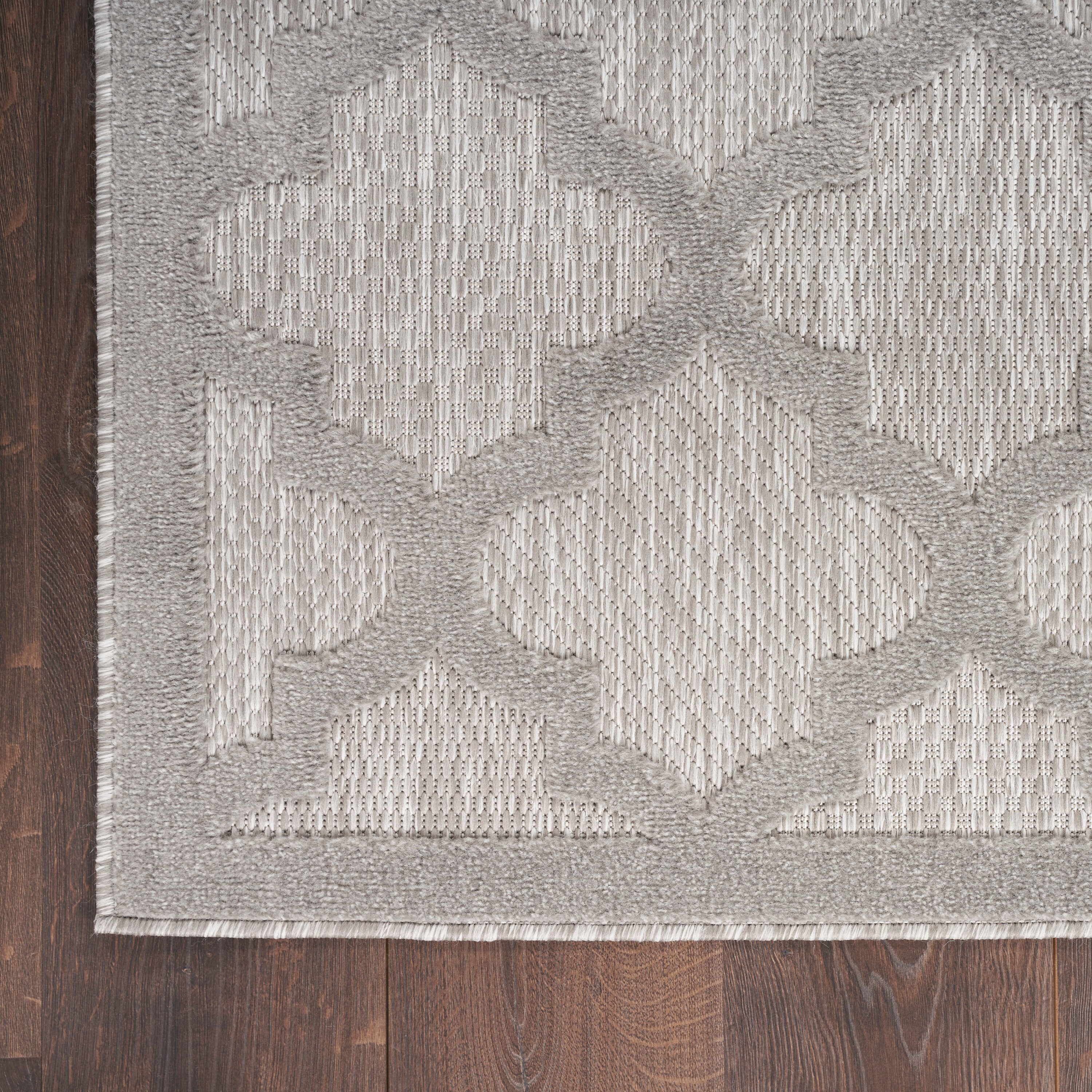 Silver Grey Trellis Flat Woven Reversible Synthetic Rug 2' x 4'