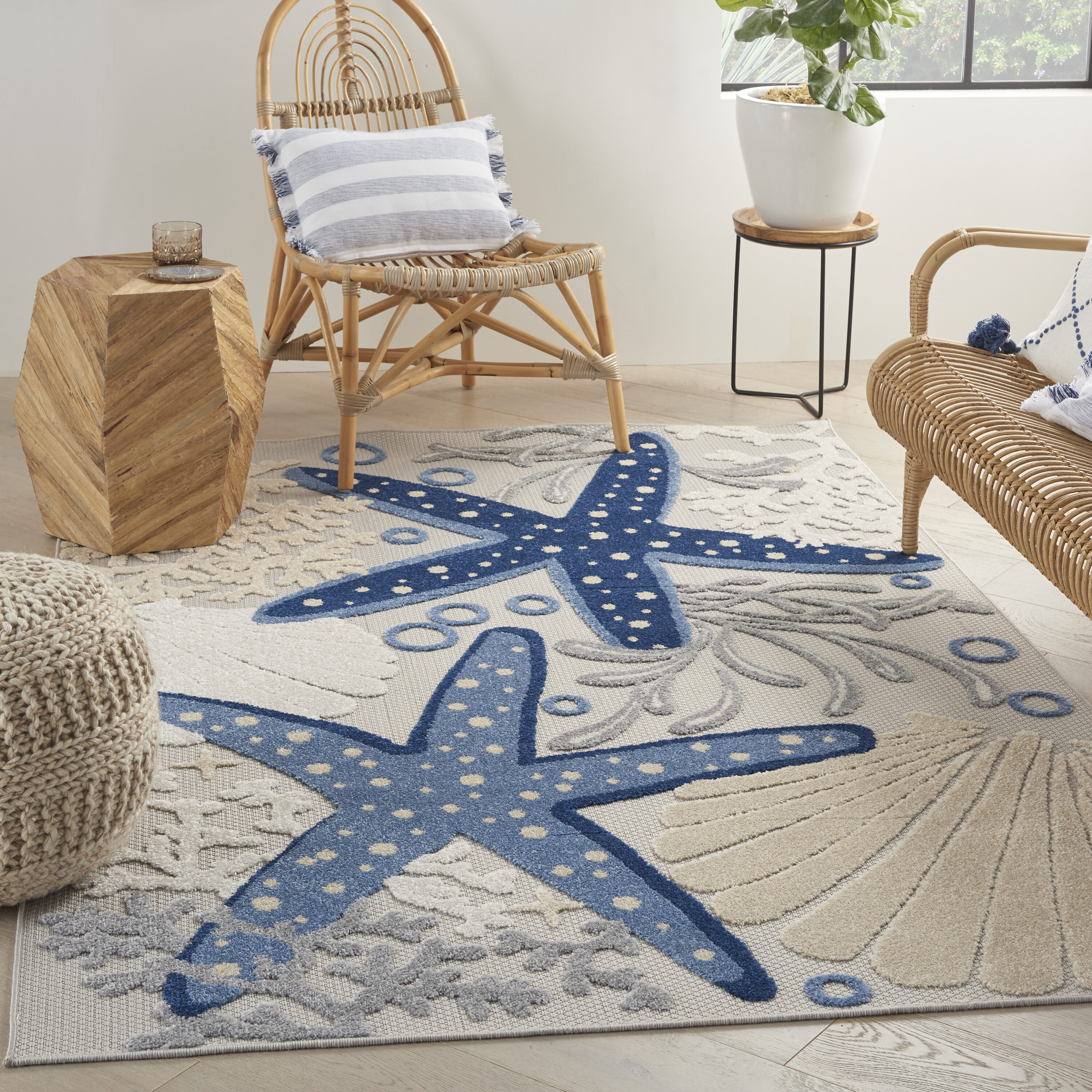 Nourison 99446828590 Aloha 5 x 7 (ft) Loomed Polypropylene Blue/Grey Rectangular Indoor/Outdoor Floral/Botanical Coastal Area rug