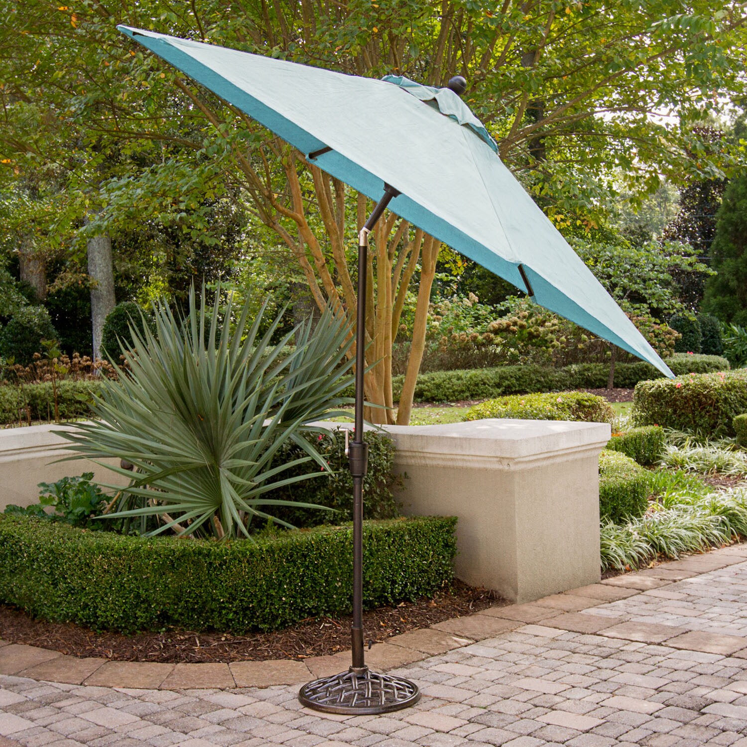 Hanover TRADUMBBLUE Umbrellas-2 - View #10