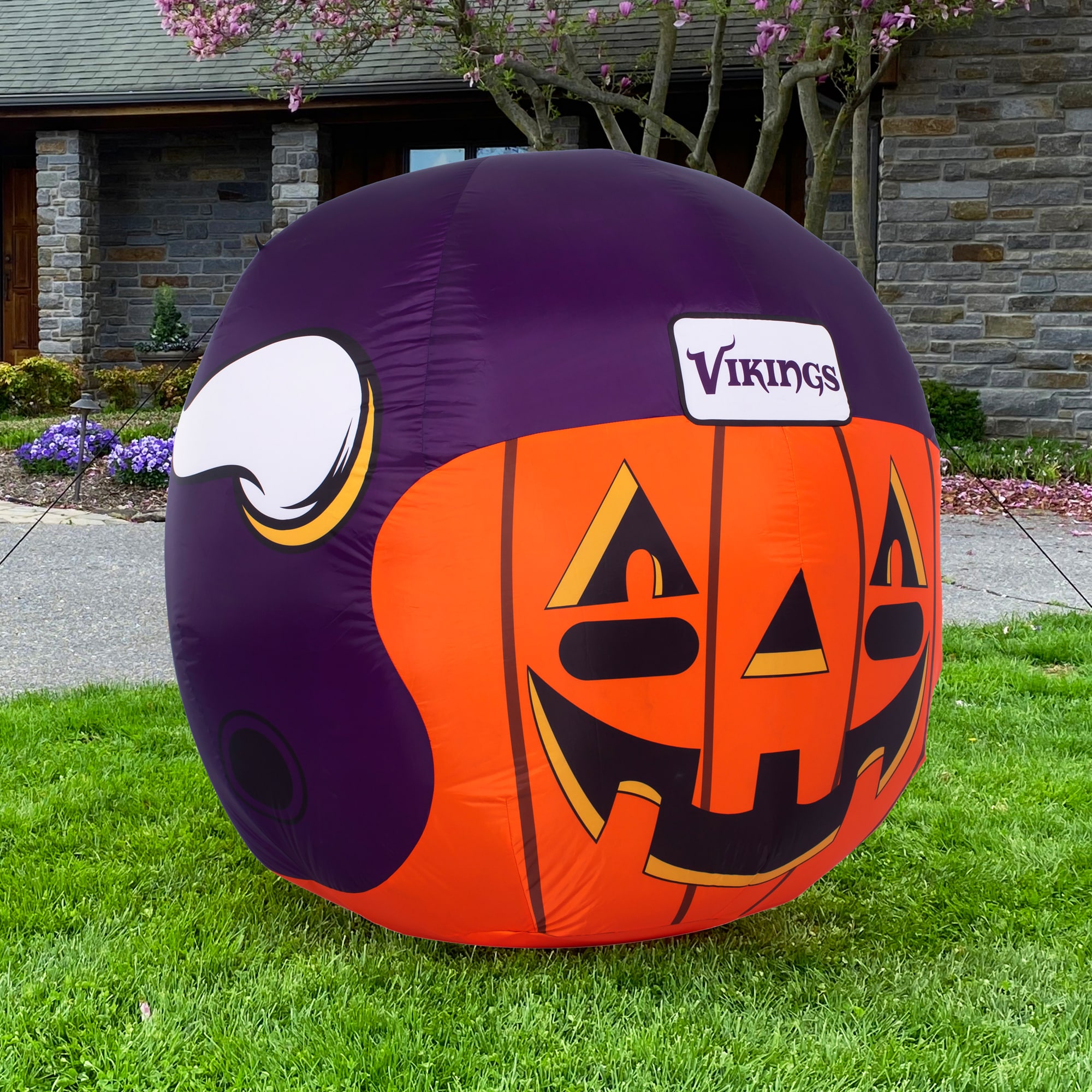 Nfl Minnesota Vikings Inflatable Jack O' Helmet, 4 Ft Tall, Orange : Target