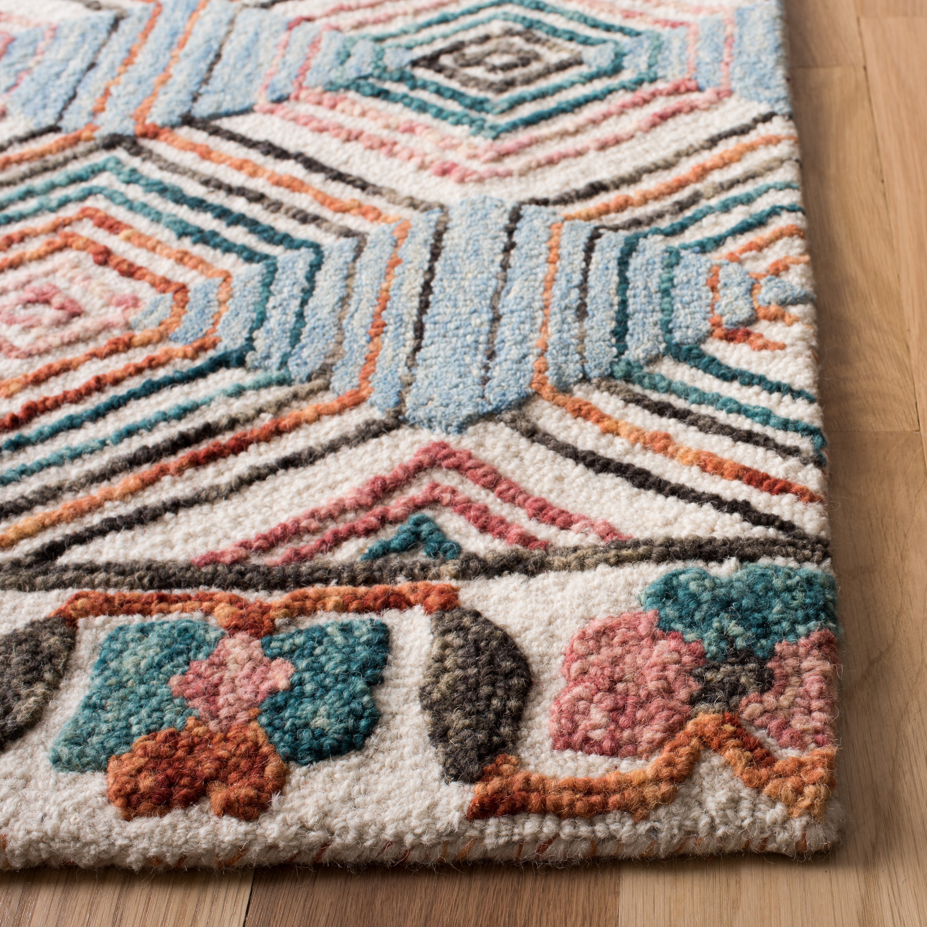 Safavieh TRC522A-4 rugs - View #3
