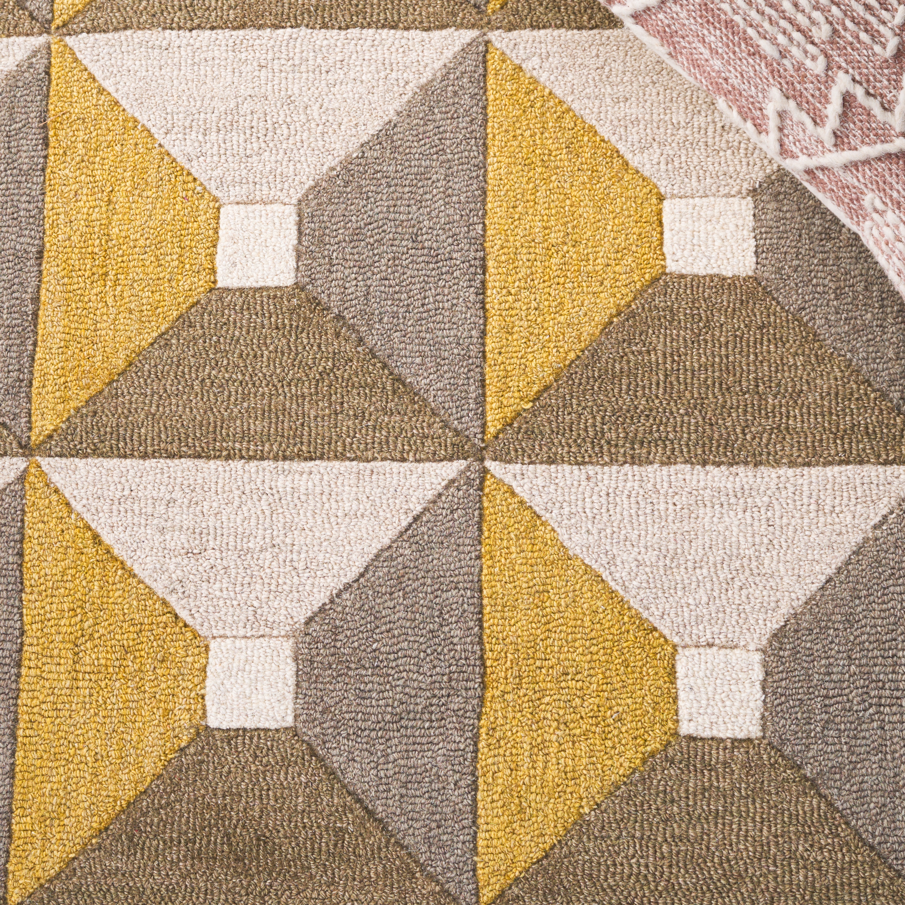 Safavieh GRE104F-3 rugs - View #7