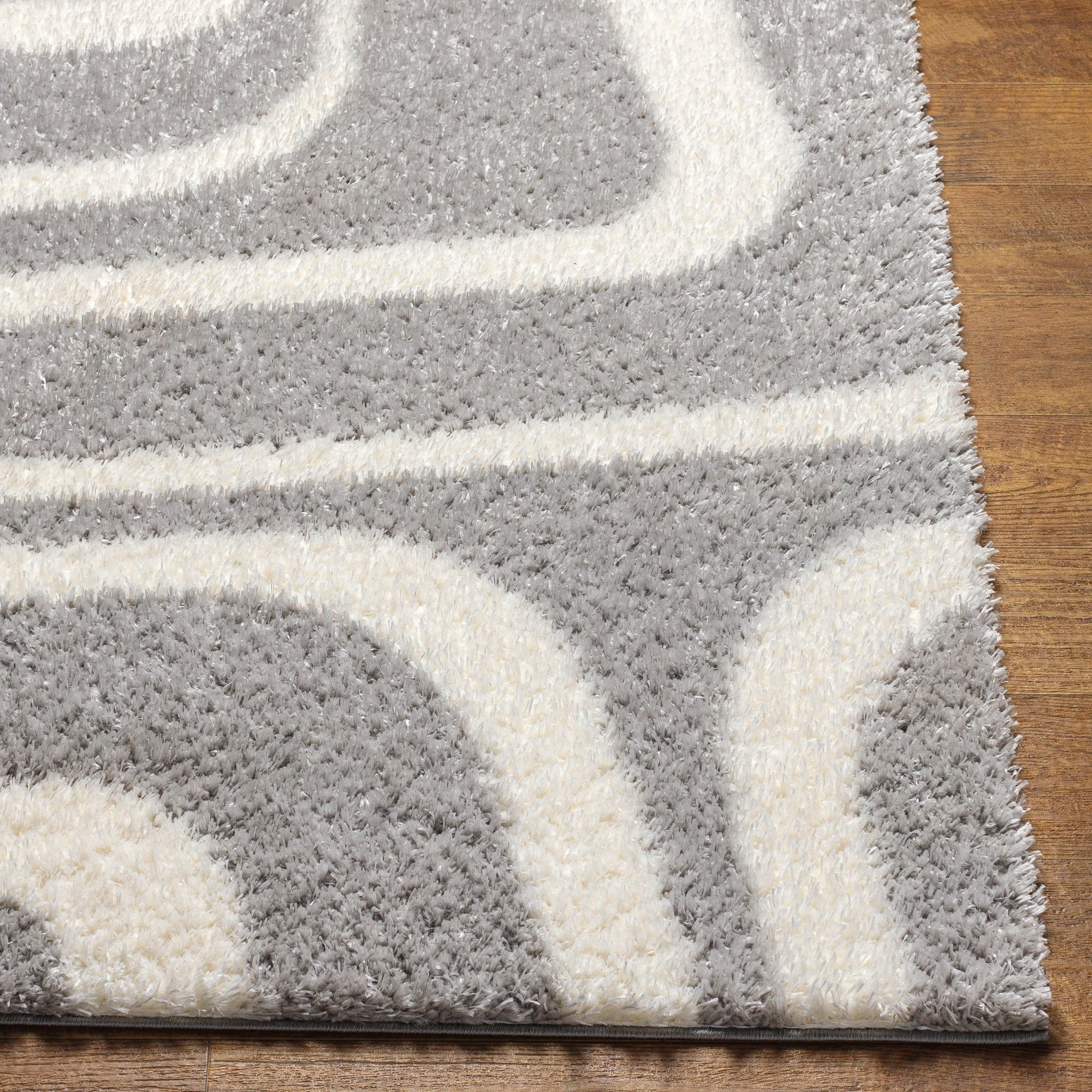 Livabliss 5 X 8 (ft) Medium Gray/White Indoor Geometric Area Rug in the ...