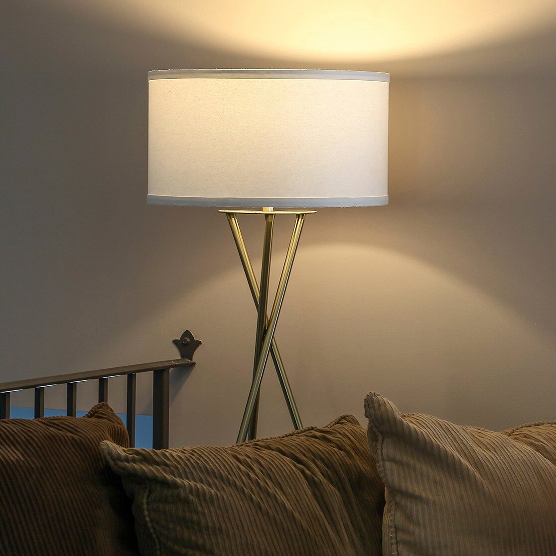 Brightech ED-51II-I6F1 floorlamps - View #8