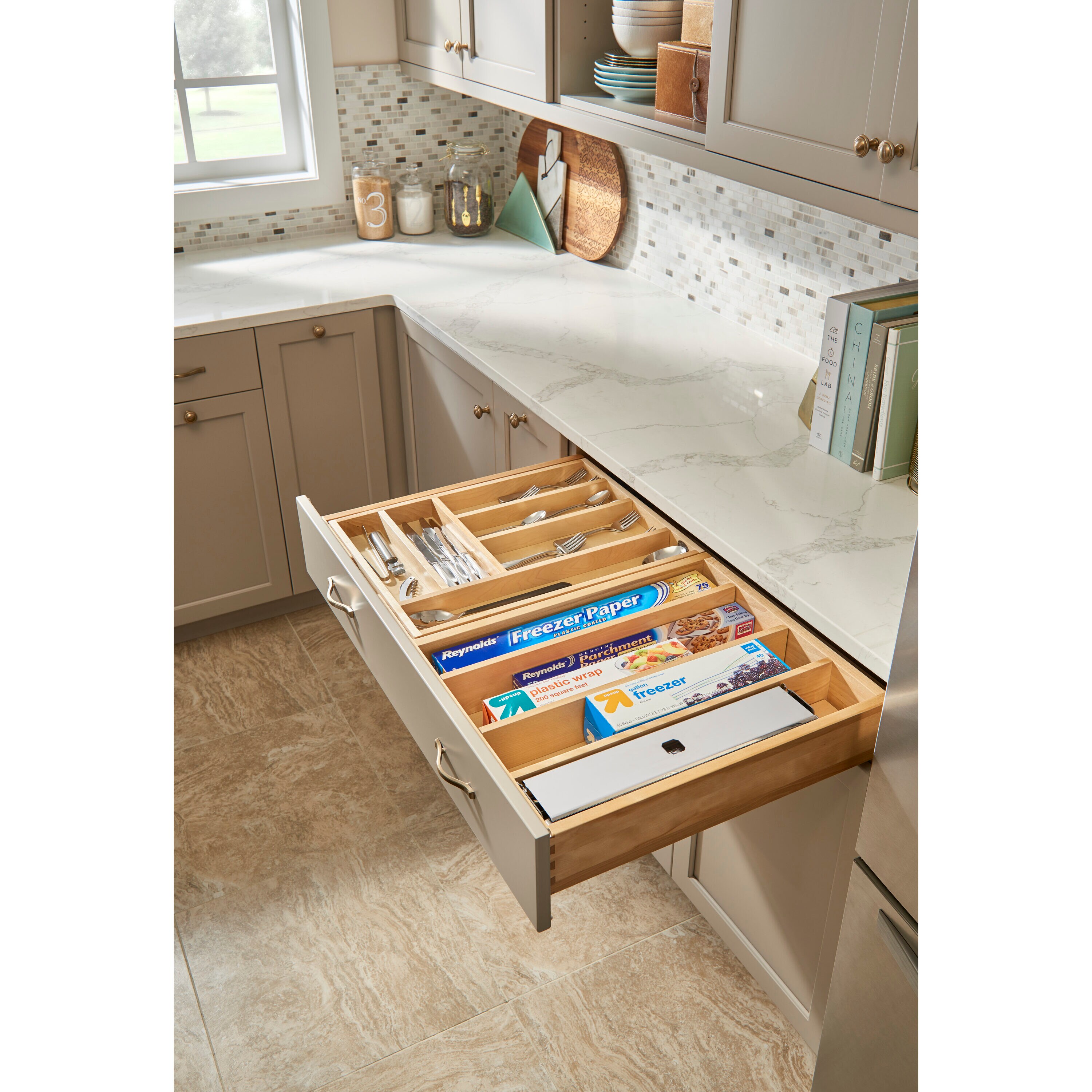 Rev-A-Shelf 4WTCD-876HFLSC-1 Drawer-Organizers - View #3