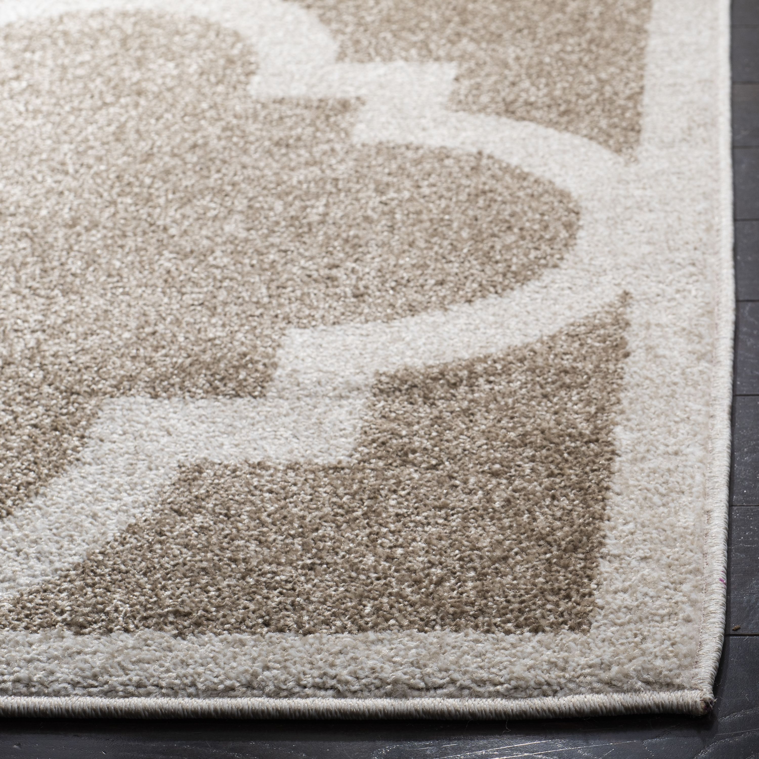 Safavieh AMT423S-8 rugs - View #3