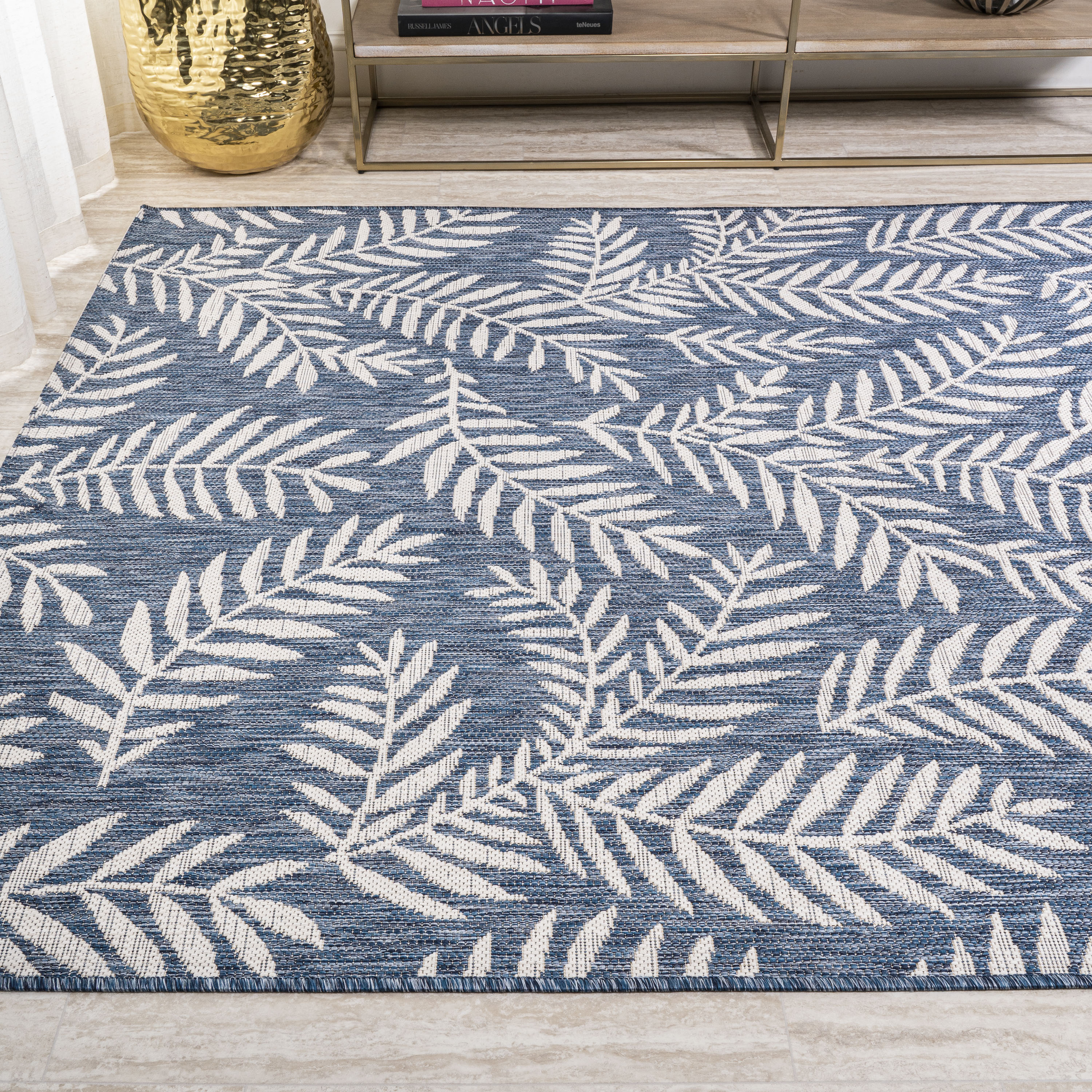 5' x 8' Navy and Ivory Palm Frond Indoor/Outdoor Area Rug