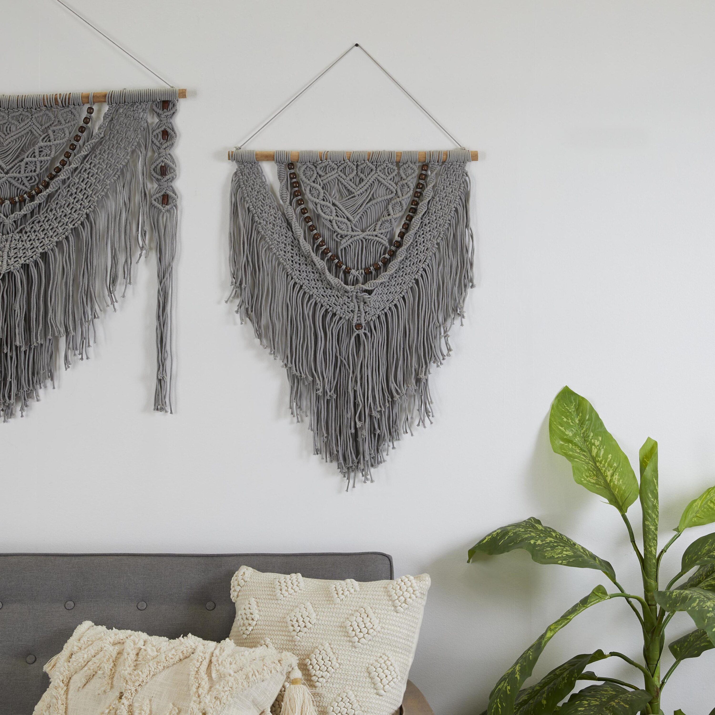 Grayson Lane 94213 27-Inches W x 42-Inches H Cotton Macrame Handmade Intricately Weaved with Beaded Fringe Tassels Bohemian Wall tapestry
