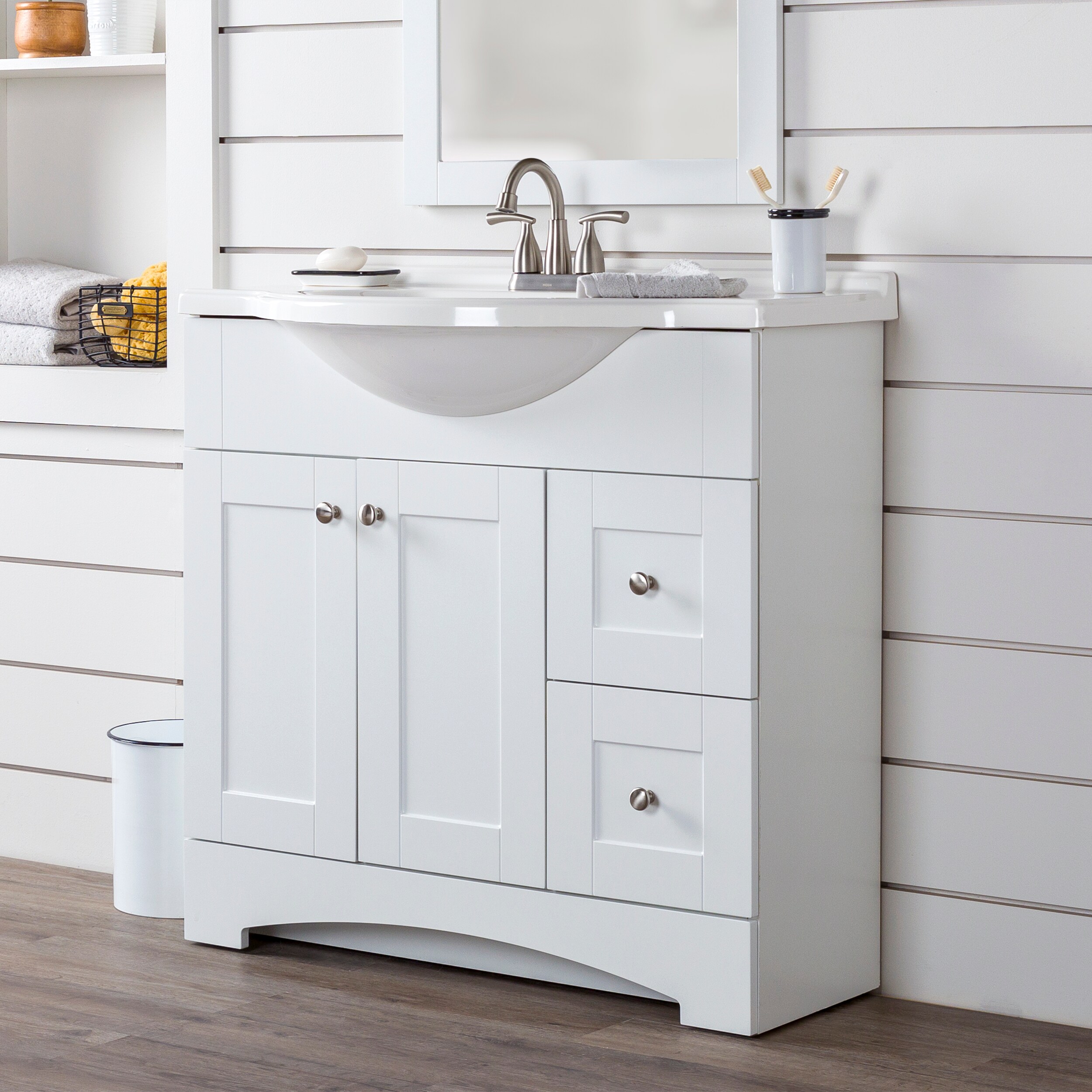 Diamond NOW Hayes 37-in White Single Sink Bathroom Vanity with White ...