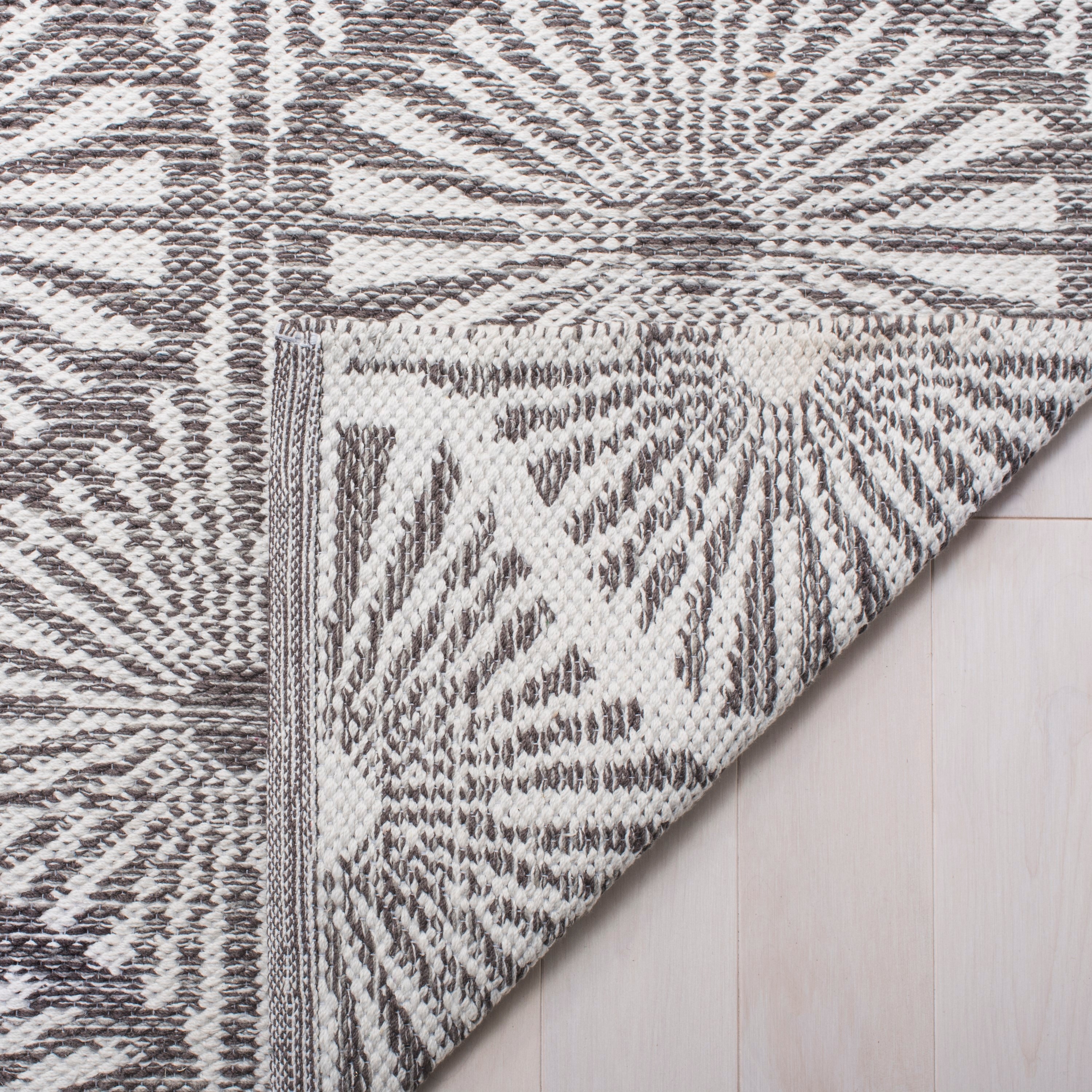 Safavieh MTK606J-3 rugs - View #4