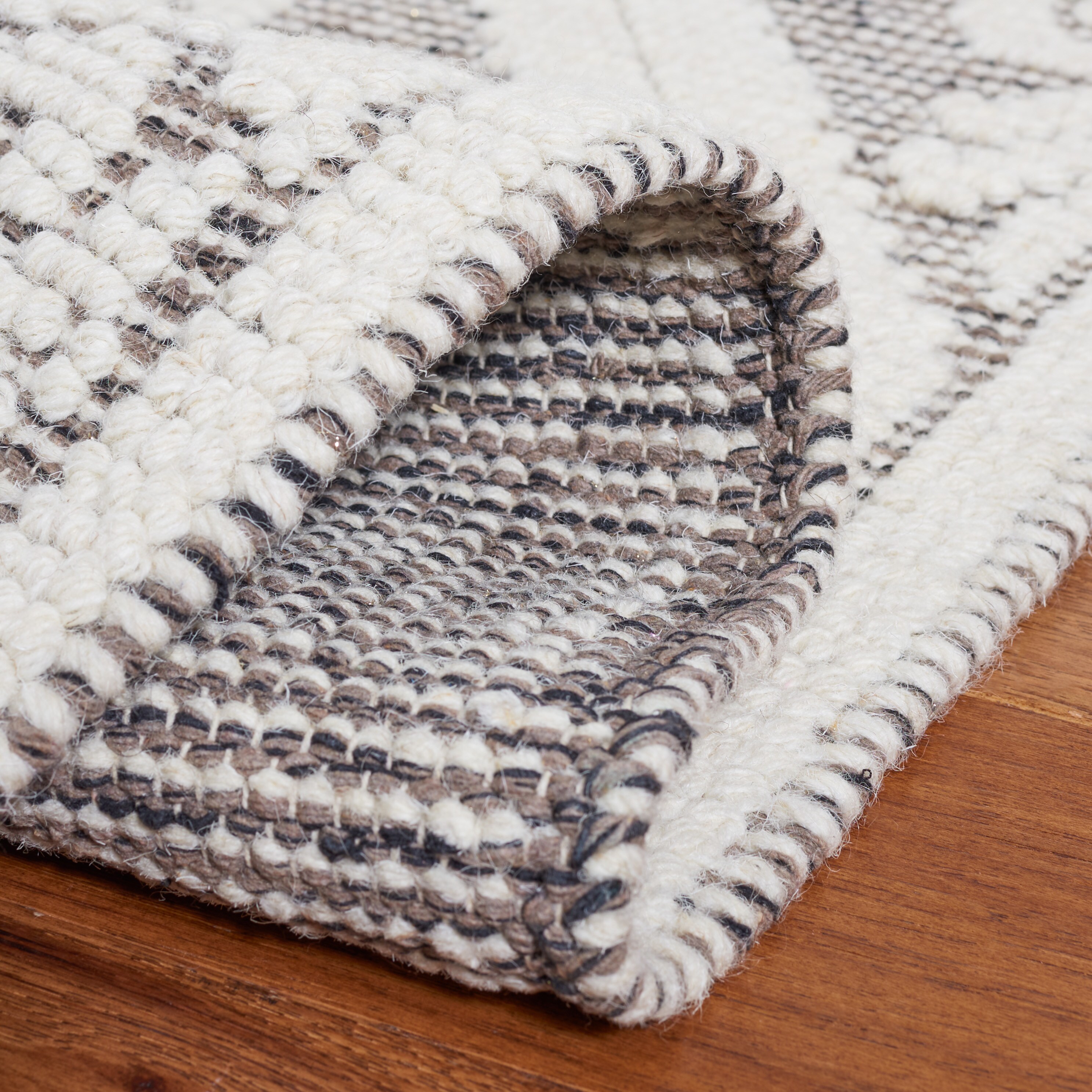 Safavieh VRM306T-9 rugs - View #7
