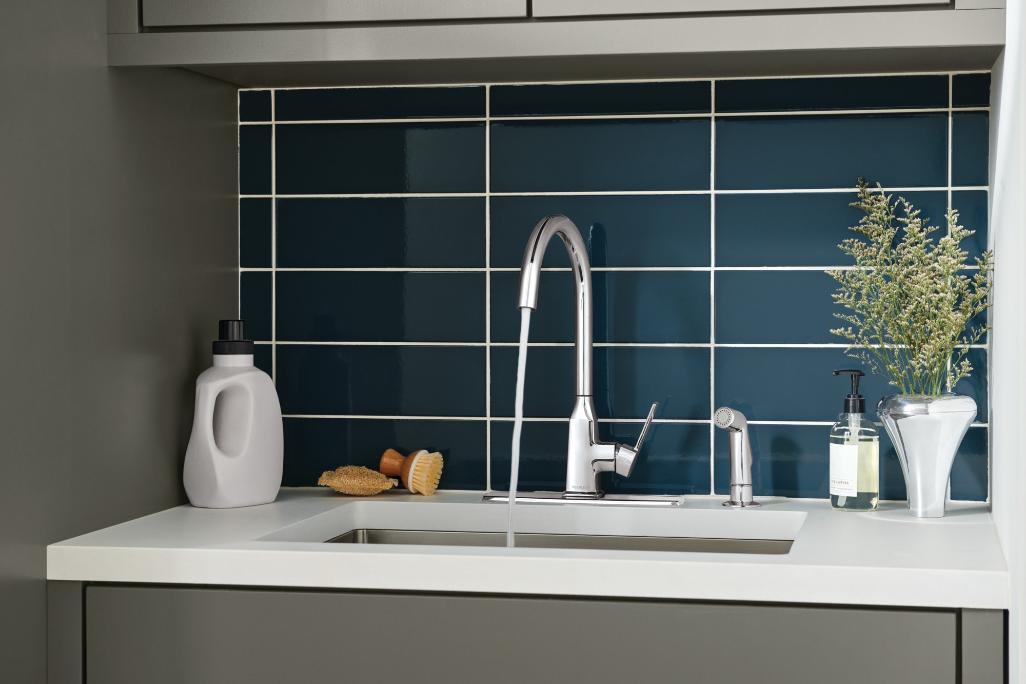 Peerless P1971LF Kitchen-Faucets - View #5