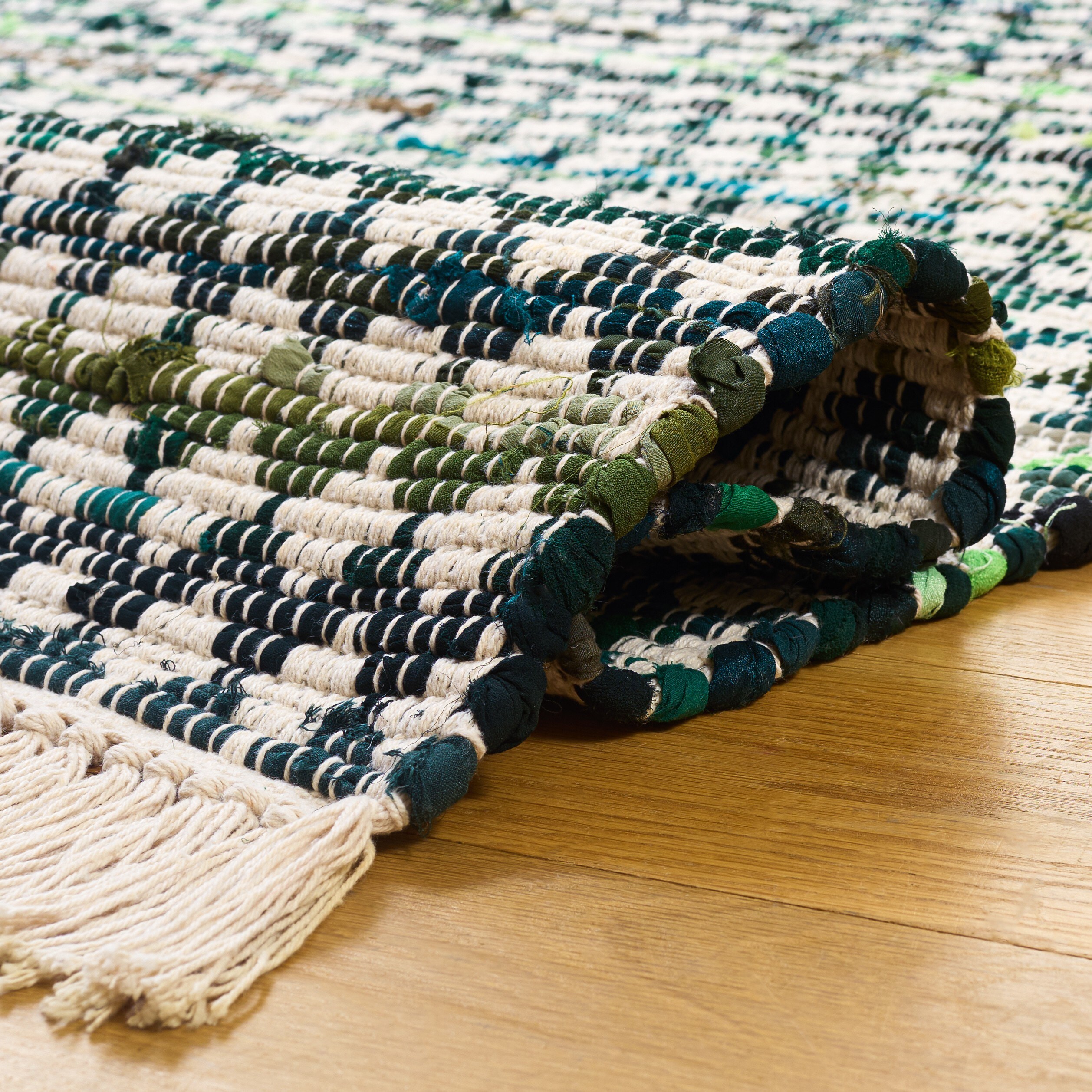 Safavieh MTK538Y-2 rugs - View #4