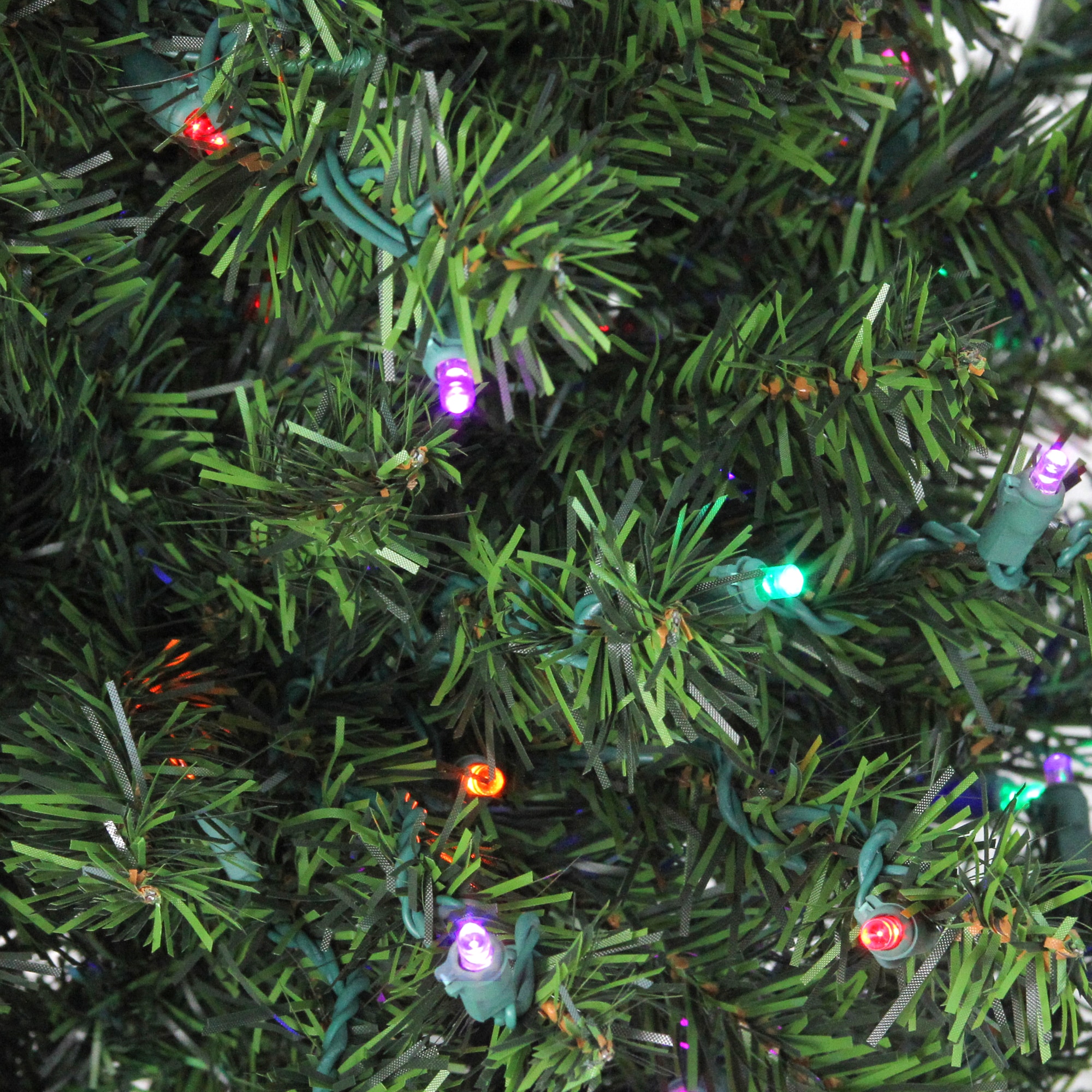 Northlight 32913221 Artificial-Christmas-Trees - View #5