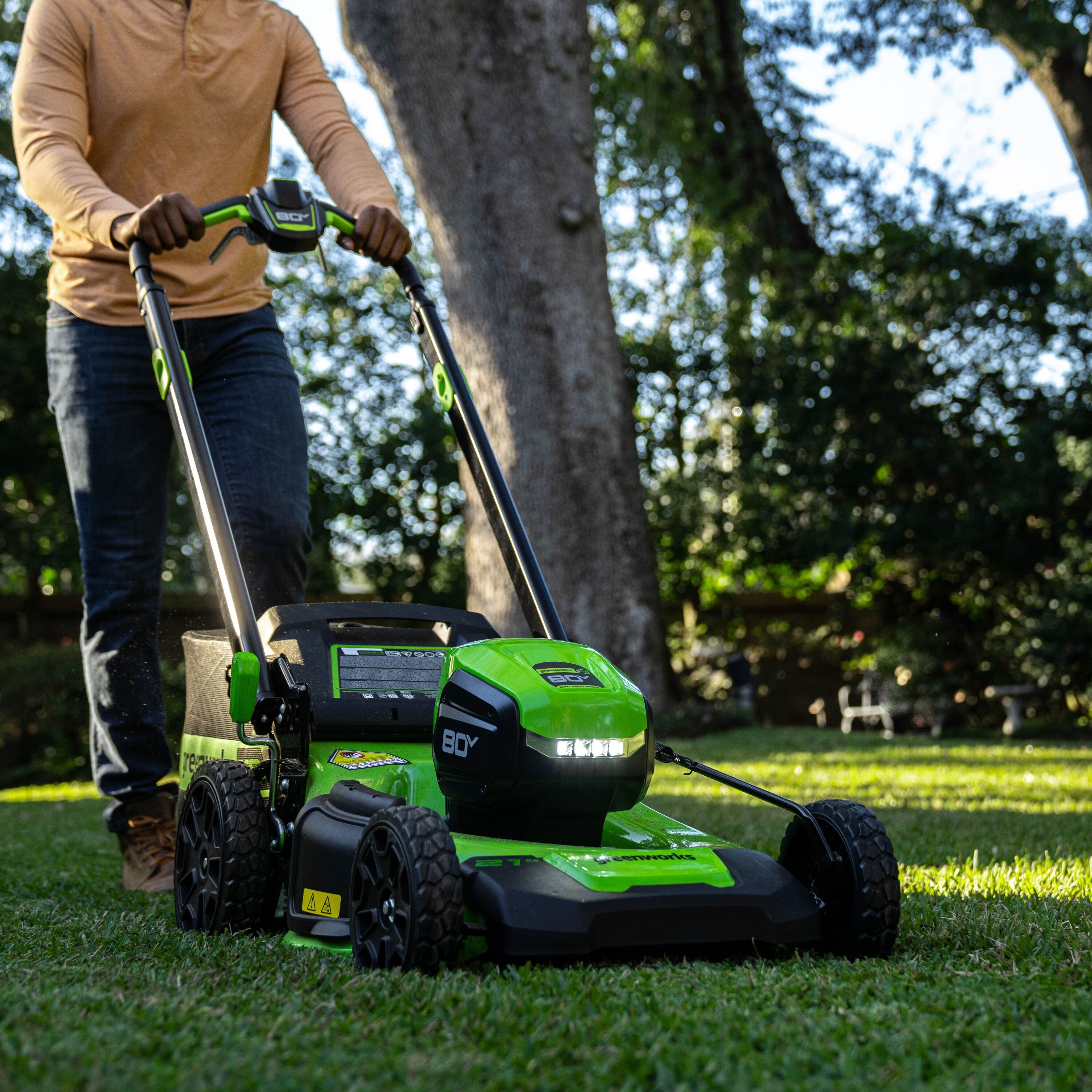 Greenworks MO80L413 Cordless-Elec-Push-Mowers - View #10