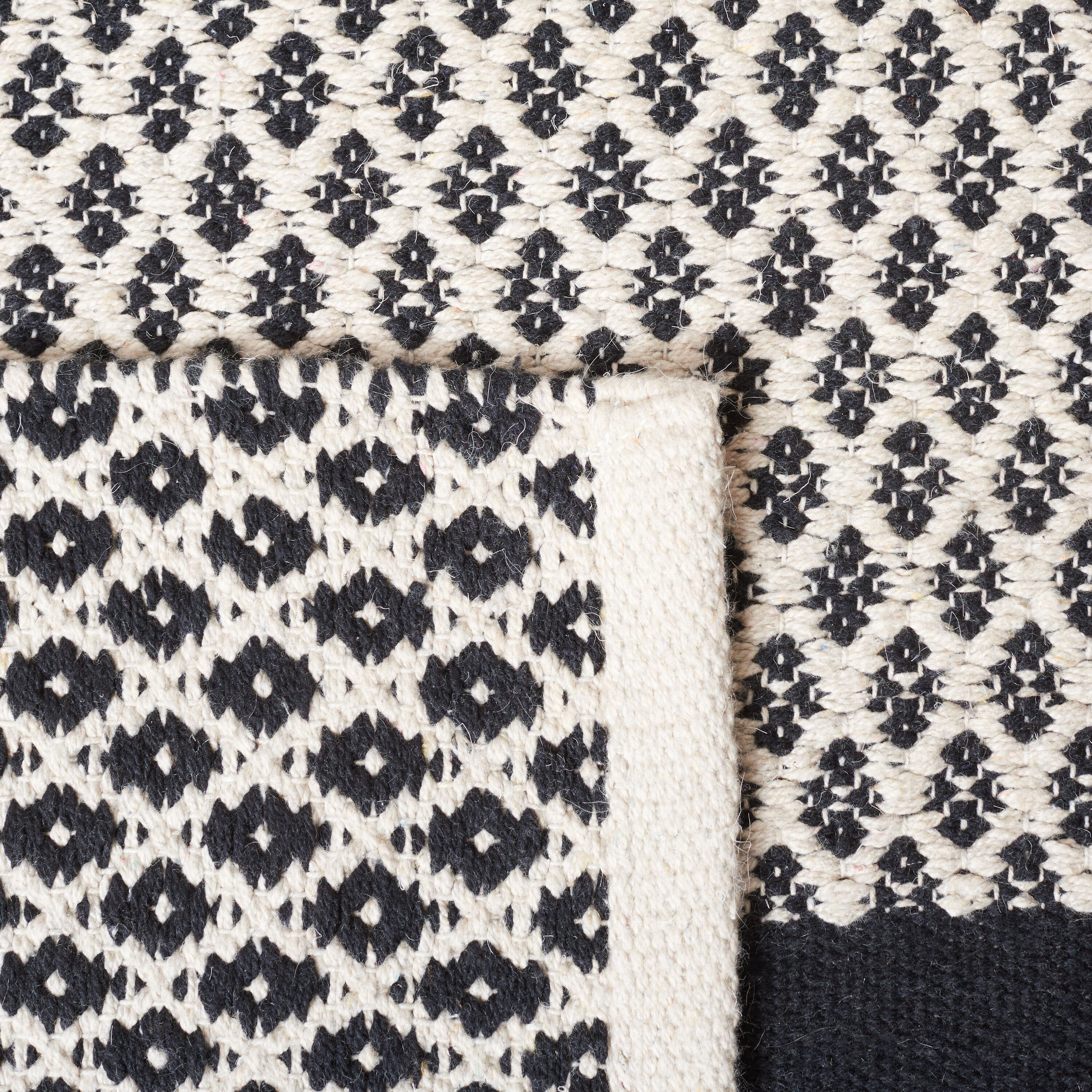 Safavieh KLM701Z-5 rugs - View #3