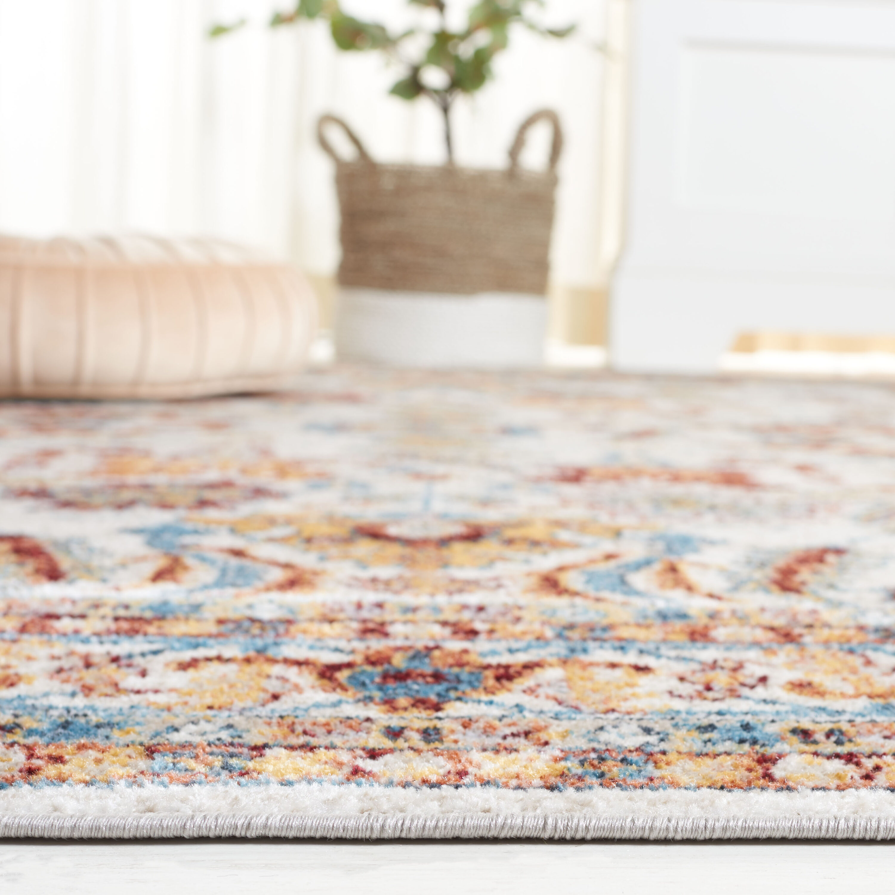 Safavieh BAY112B-7SQ rugs - View #3