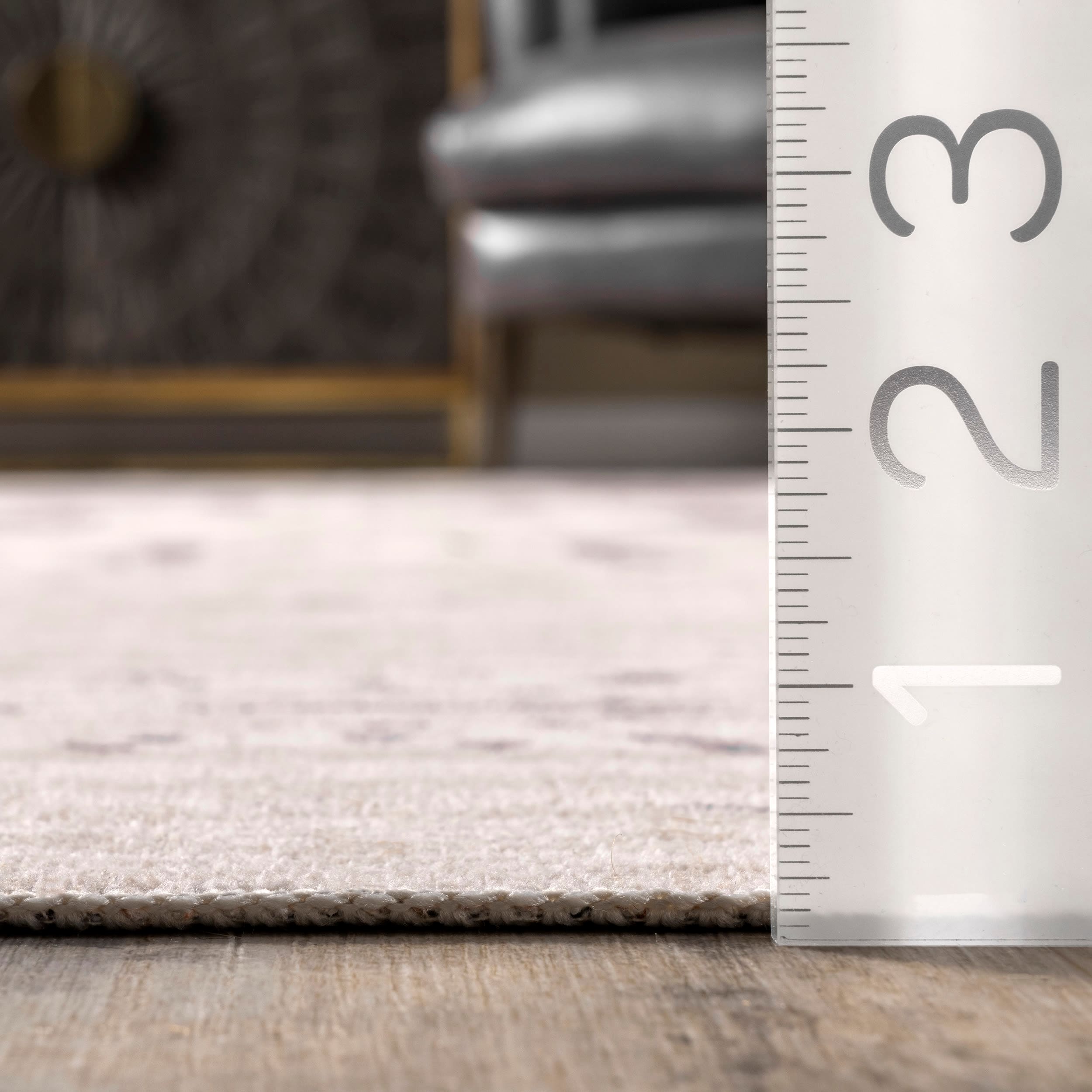 Eco-Friendly Ariana Abstract Gray Synthetic Area Rug 4' x 6'