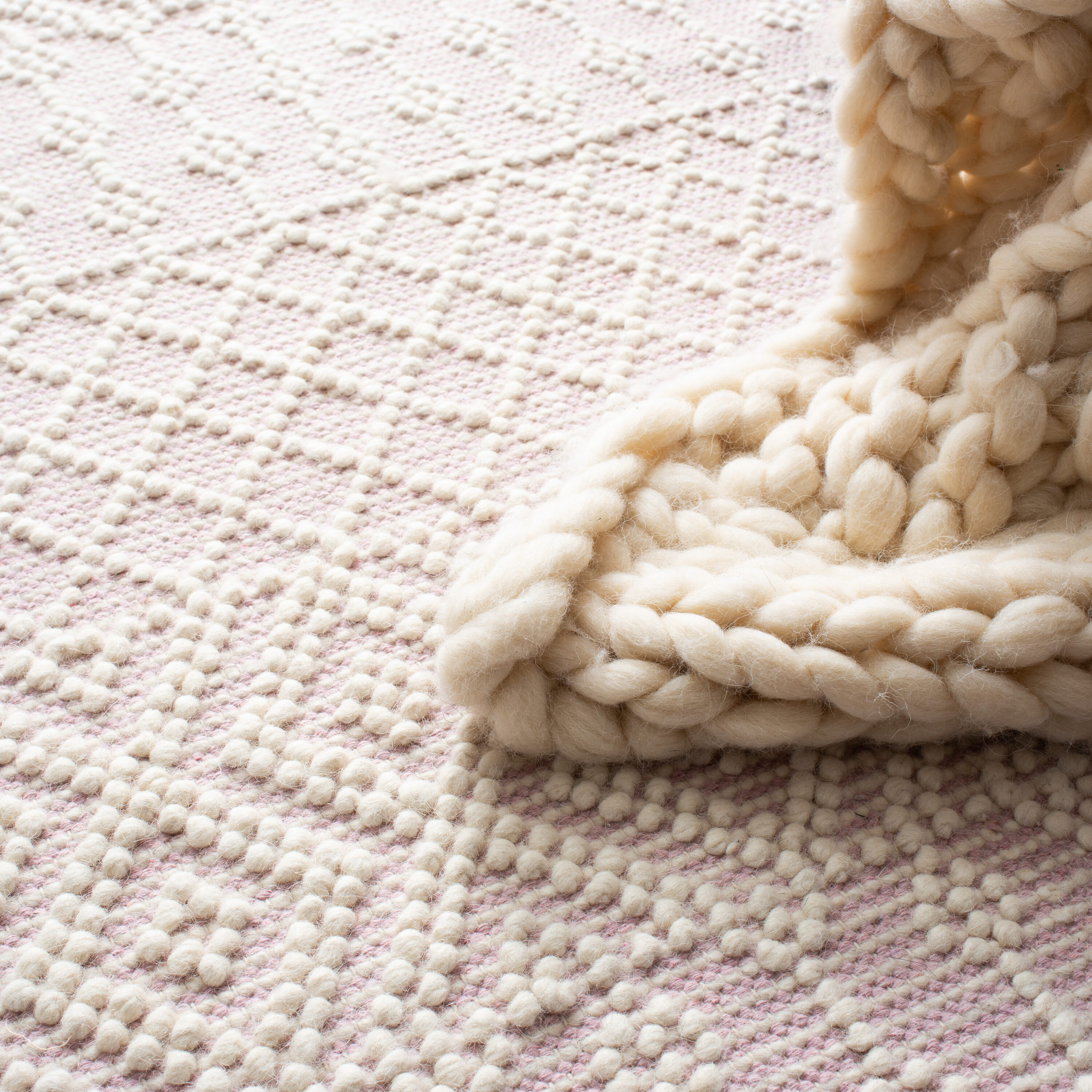 Safavieh NAT852R-10 rugs - View #3