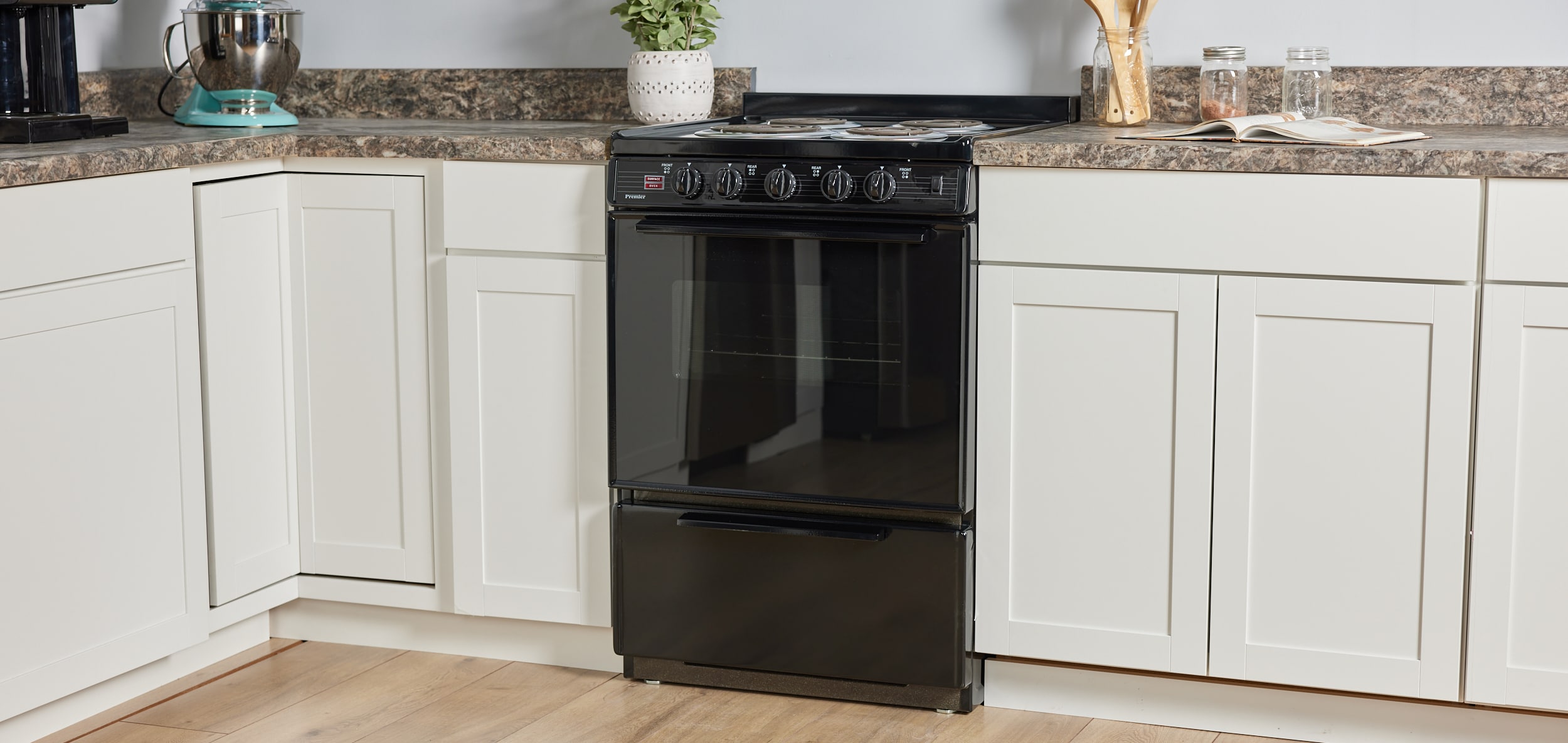 Premier 24-in 4 Burners 2.9-cu ft Freestanding Electric Range (Black) in  the Single Oven Electric Ranges department at