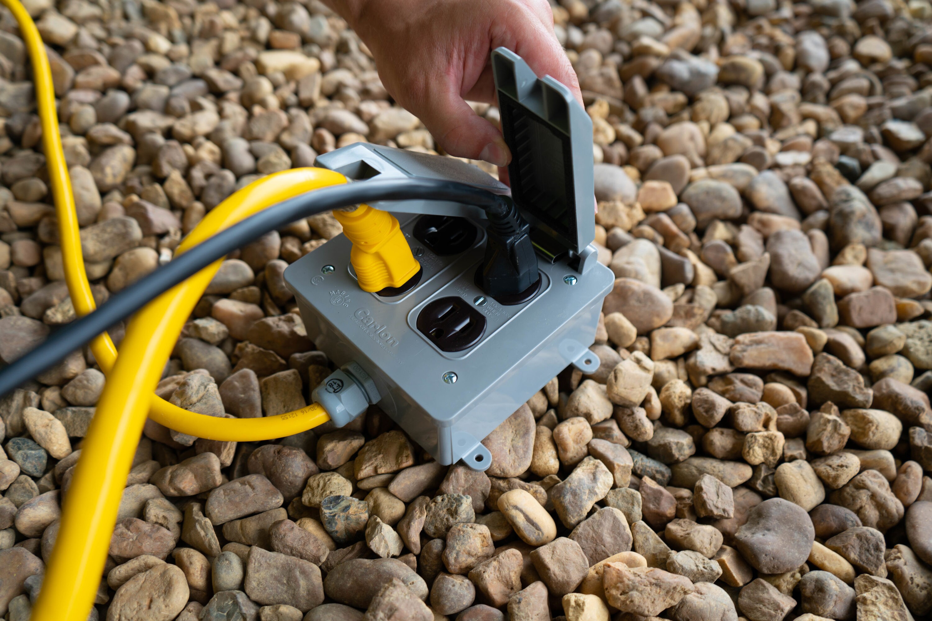 Southwire 14880003-3 Electrical-Extension-Cords - View #2