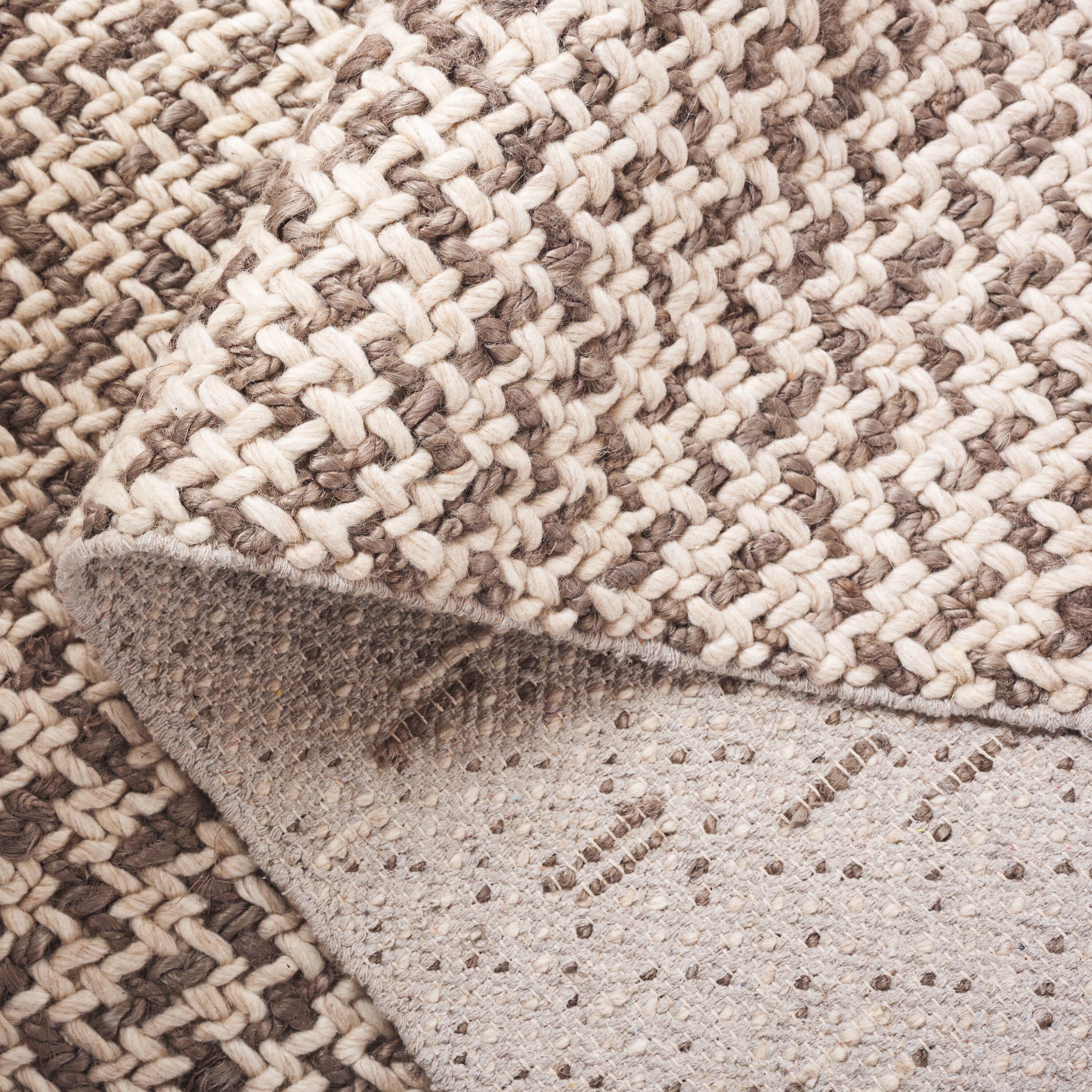 Safavieh NFC104F-5 rugs - View #6