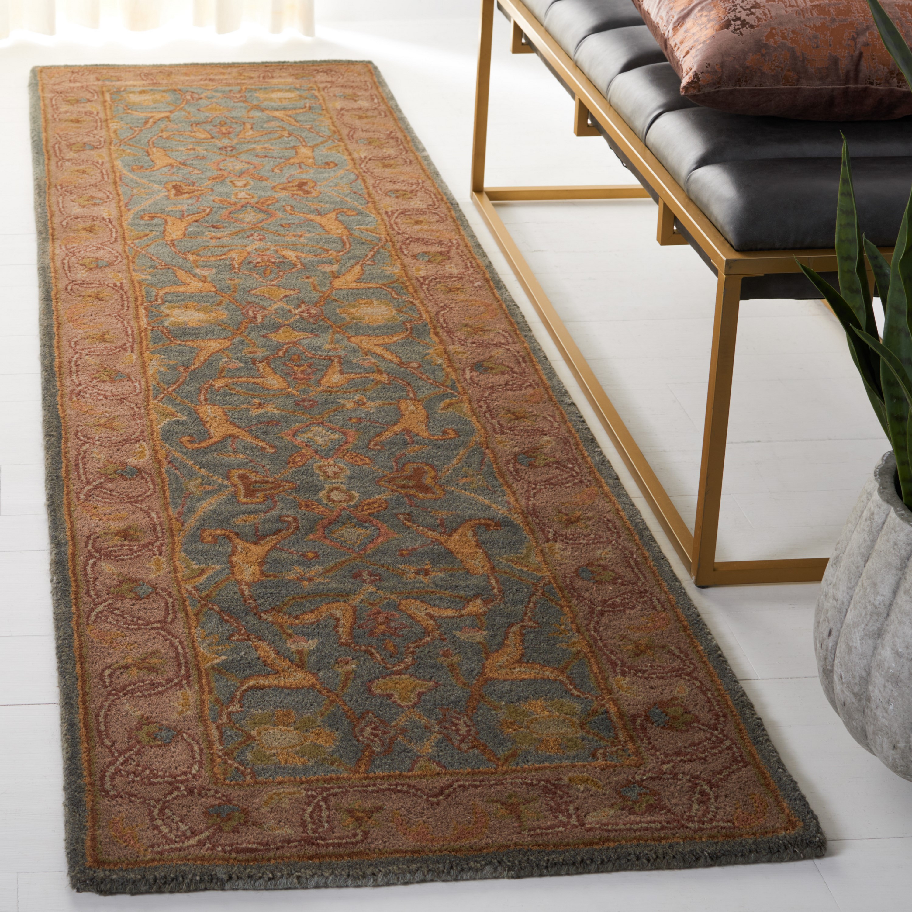 Safavieh Heritage Agal 2 X 6 (ft) Wool Blue/Beige Indoor Floral/Botanical  Oriental Runner Rug HG915A-26 at Lowes.com