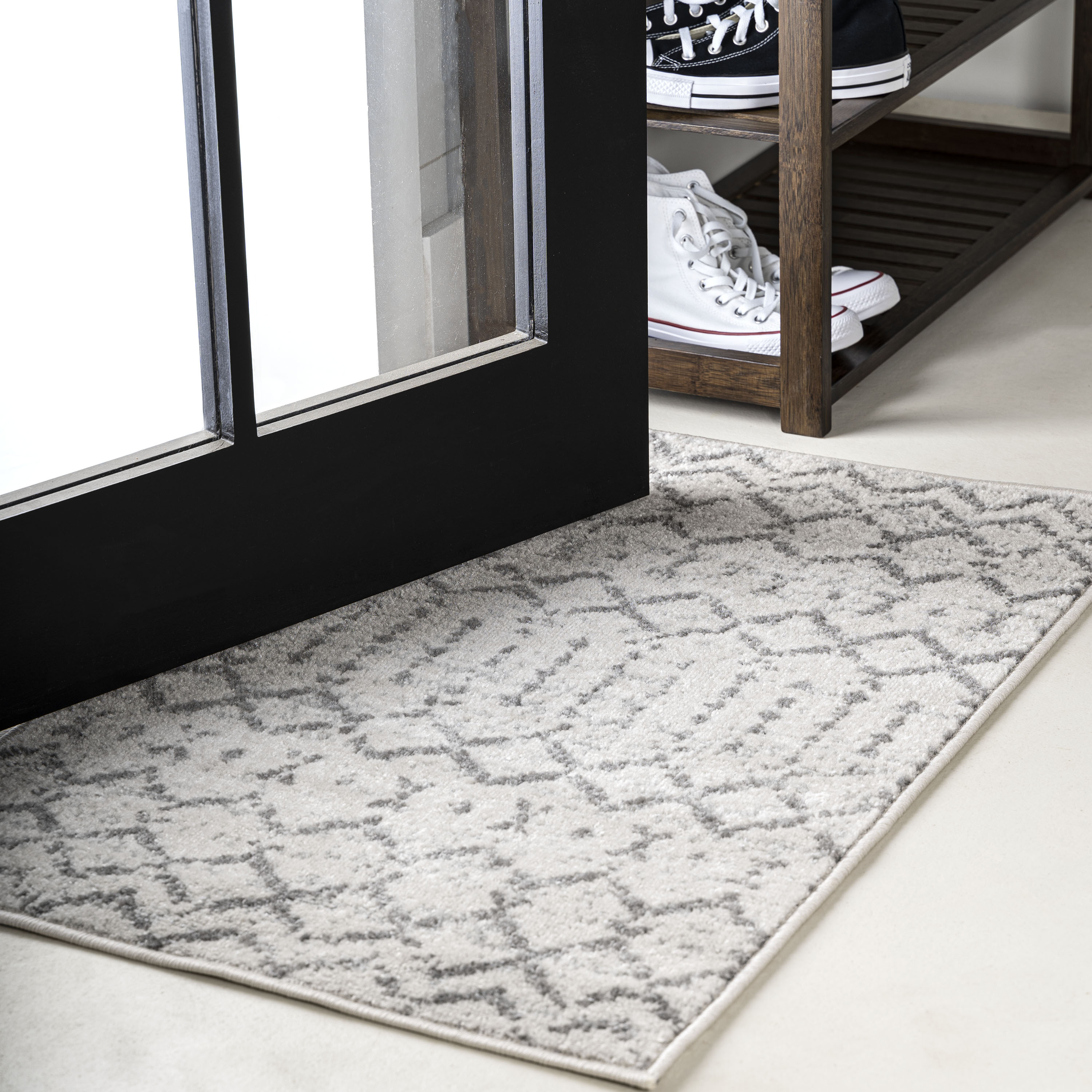 JONATHAN  Y MOH101B-23 Moroccan HYPE Boho Vintage Diamond 2 x 3 (ft) Loomed Polypropylene Cream/Gray Rectangular Indoor Distressed/Overdyed Bohemian/Eclectic Area rug