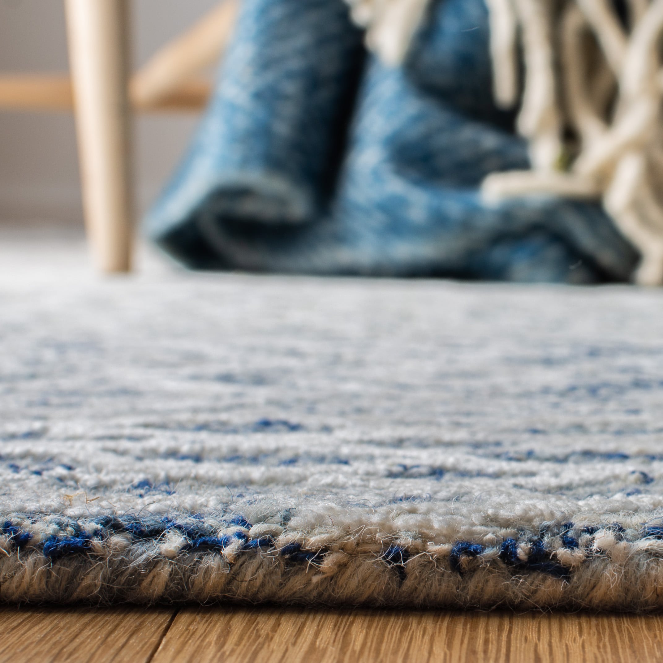 Safavieh GLM304M-28 rugs - View #4