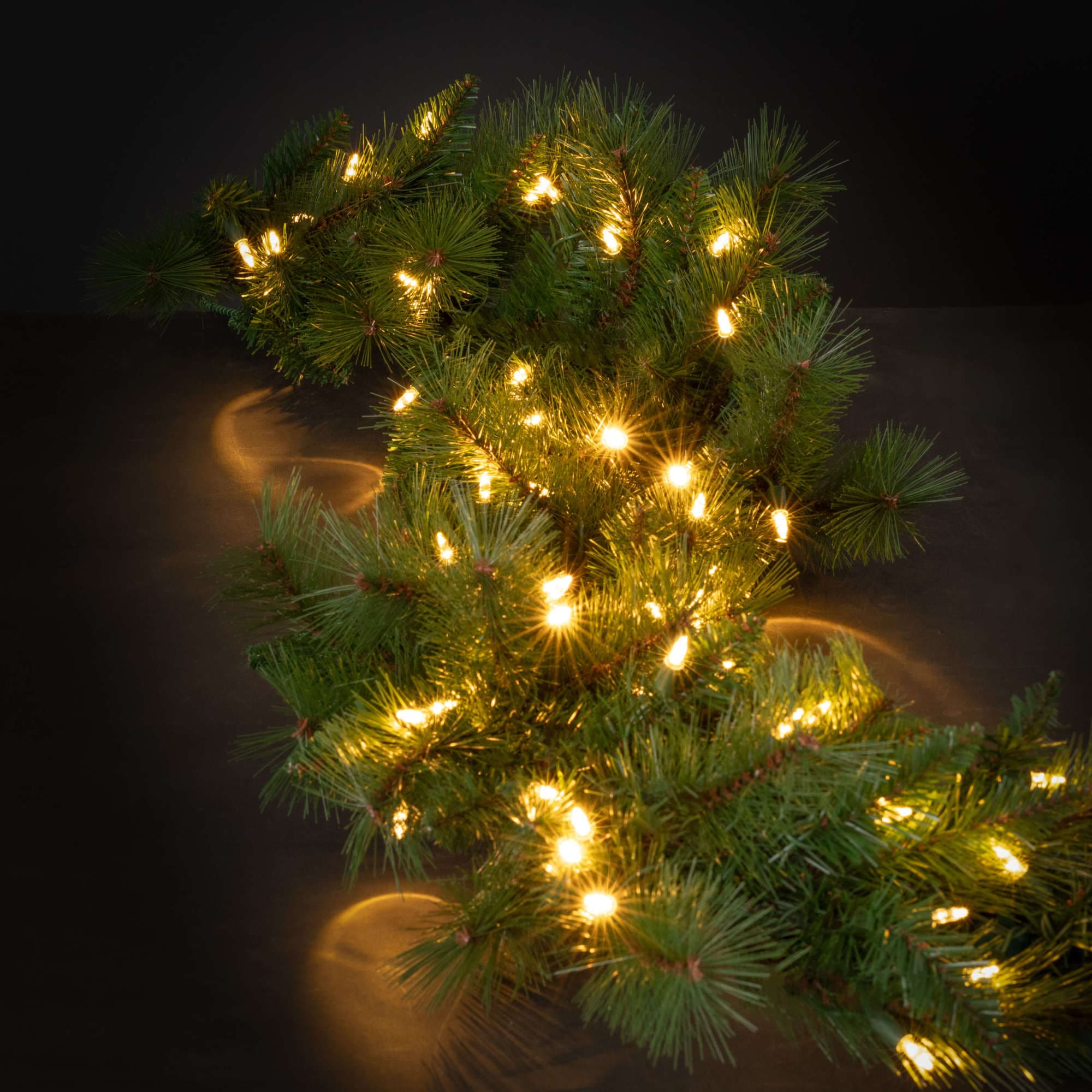 Sullivans GD1563 Artificial-Christmas-Garland - View #4