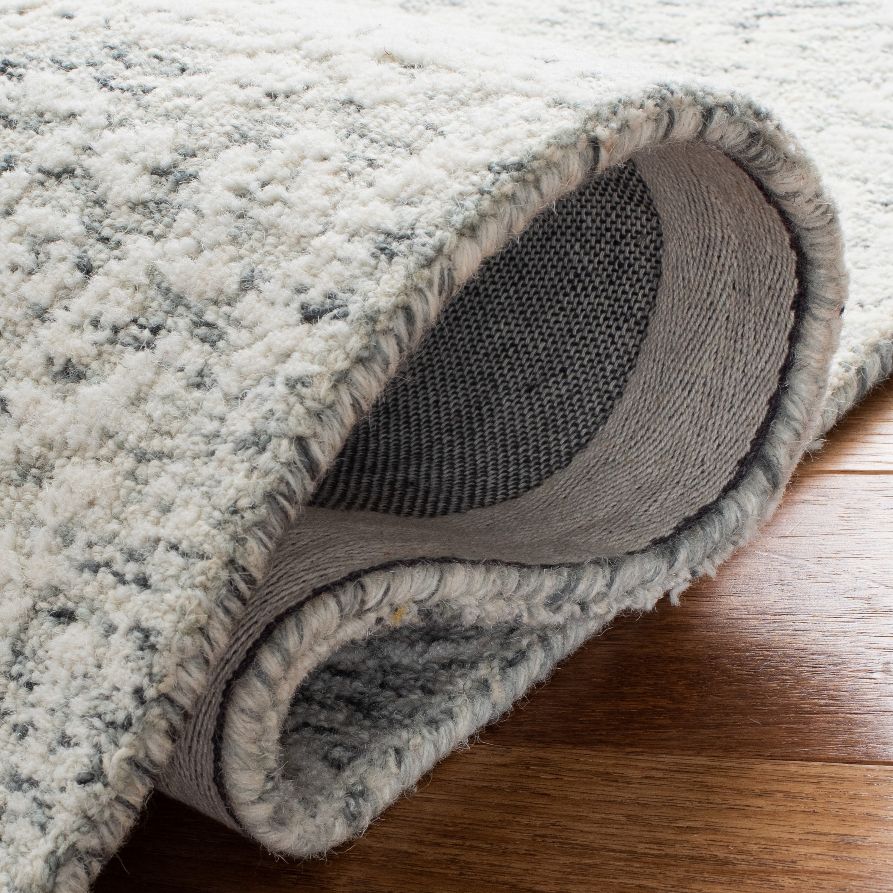 Safavieh MET993H-3 rugs - View #5