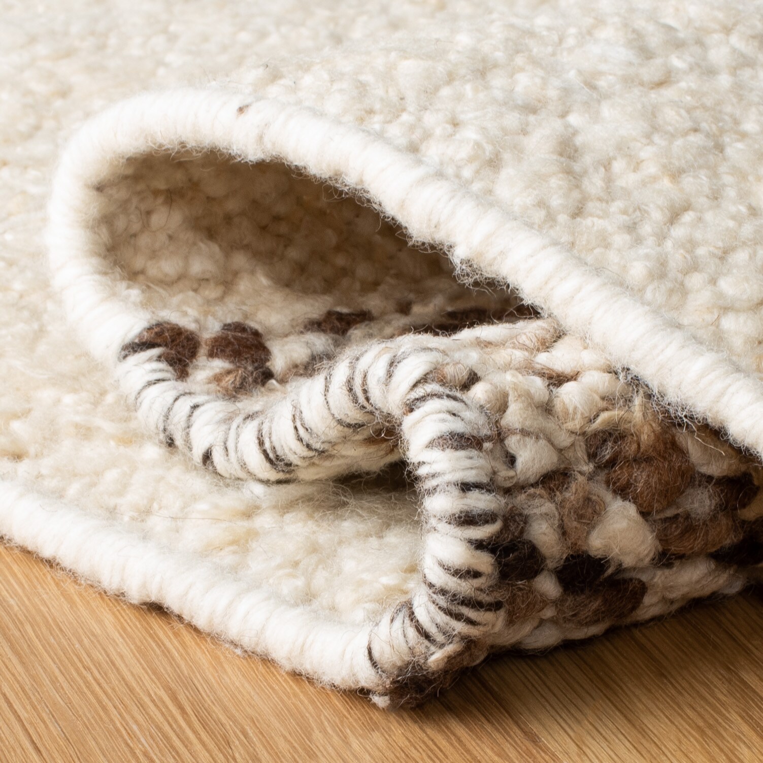 Ivory Coast Hand-Tufted Wool and Cotton Runner Rug, 27" x 8"