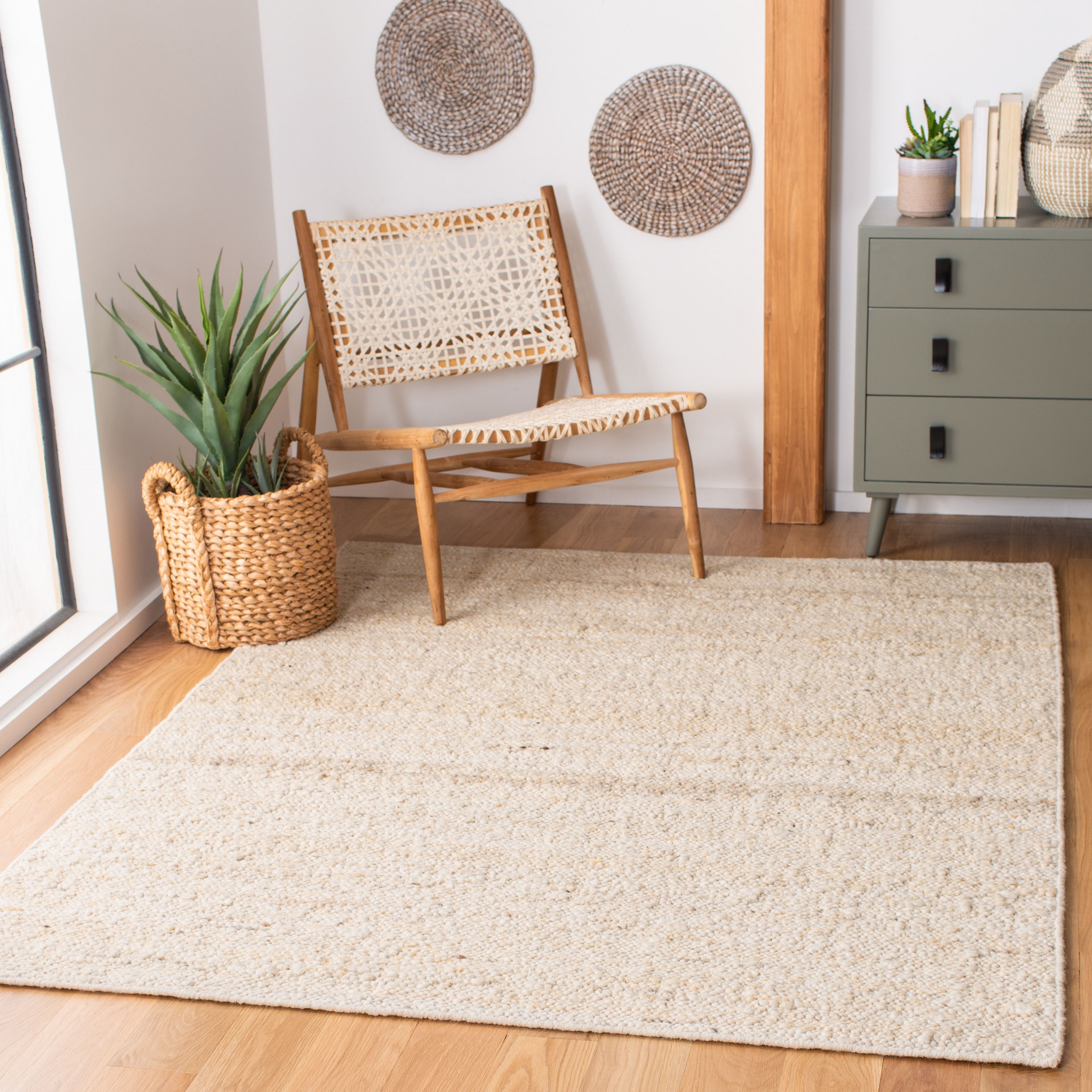 Safavieh NAT263A-3 Natura Darla 3 x 5 (ft) Wool Ivory Rectangular Indoor Solid Farmhouse/Cottage Throw rug