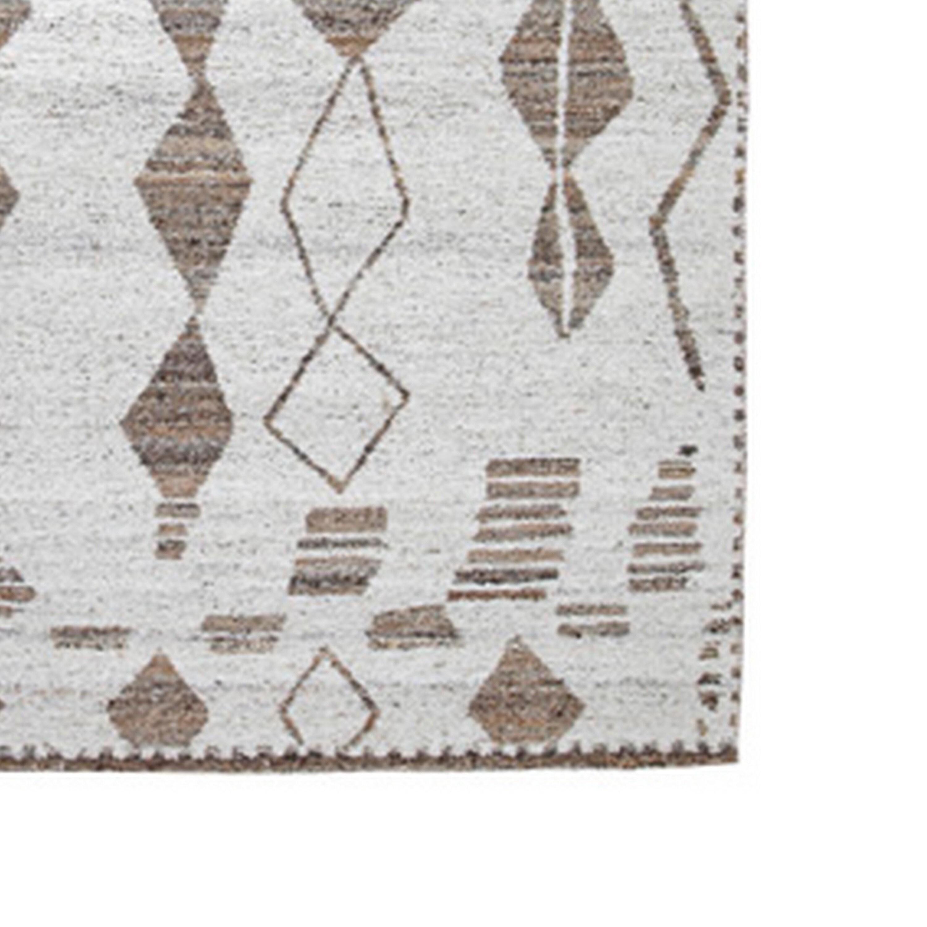 Benzara BM318351 rugs - View #4