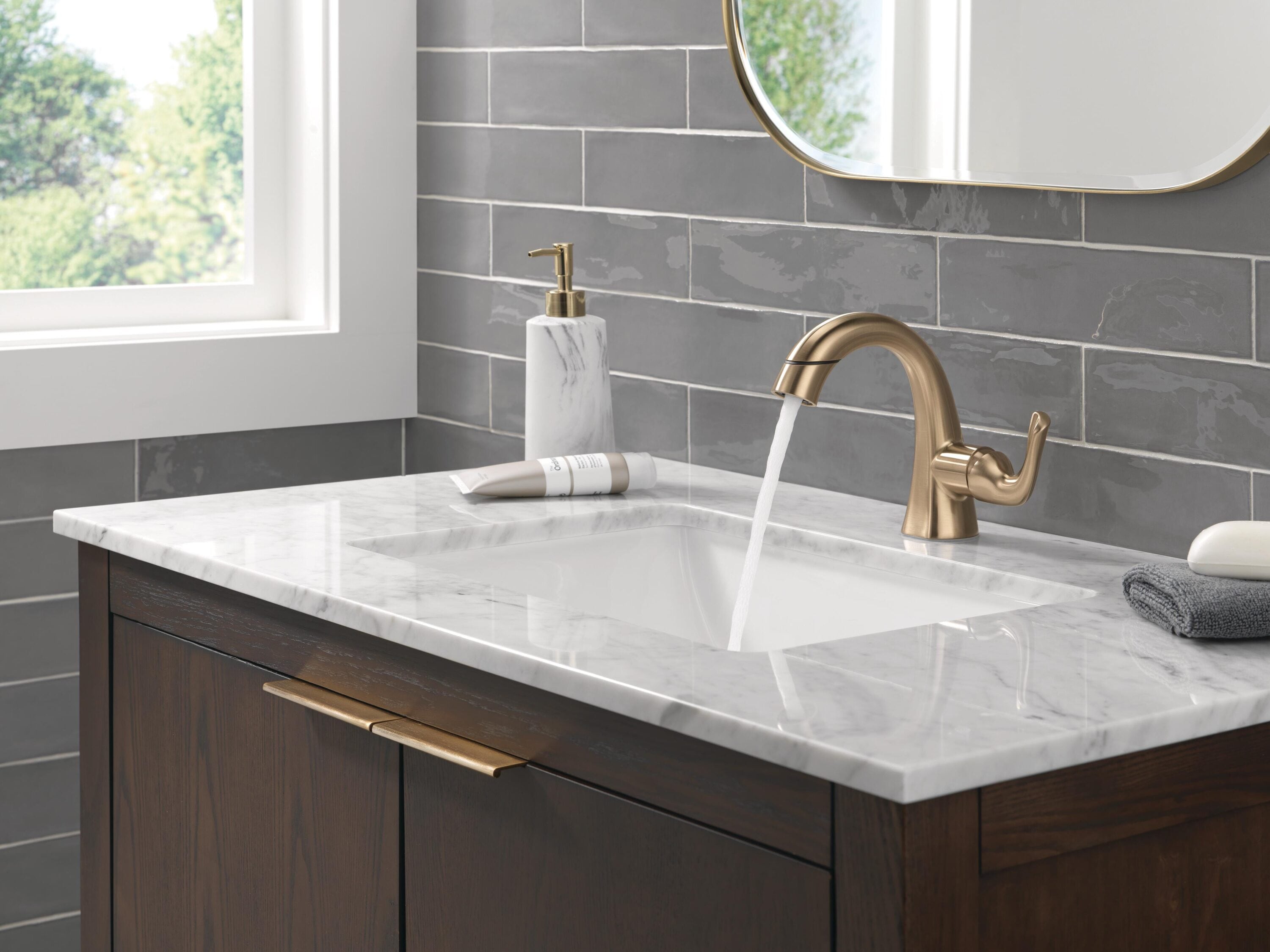 Delta 15840LF-CZPD Lavatory-Faucets - View #10