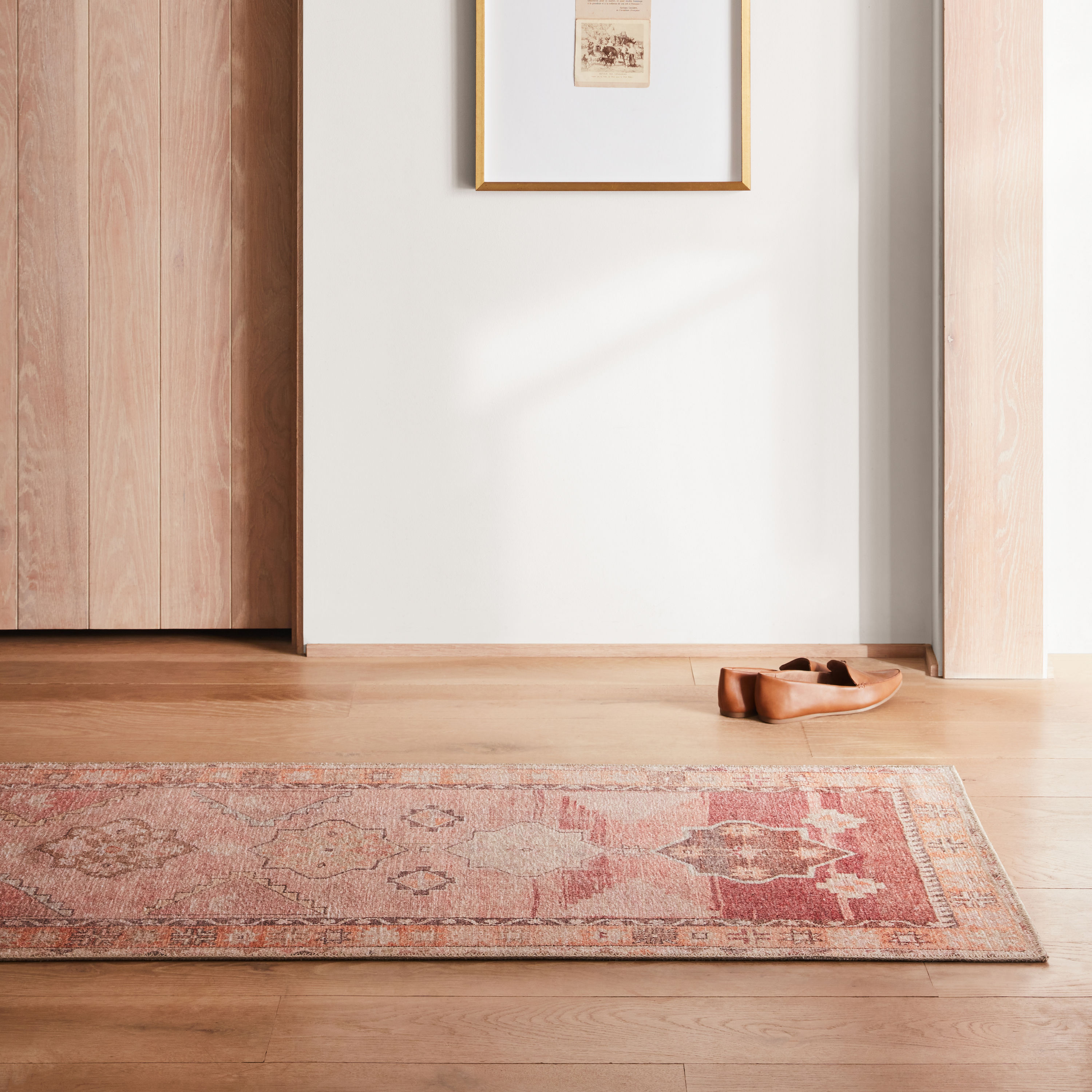 Kairos Medallion Red and Pink Synthetic Runner Rug